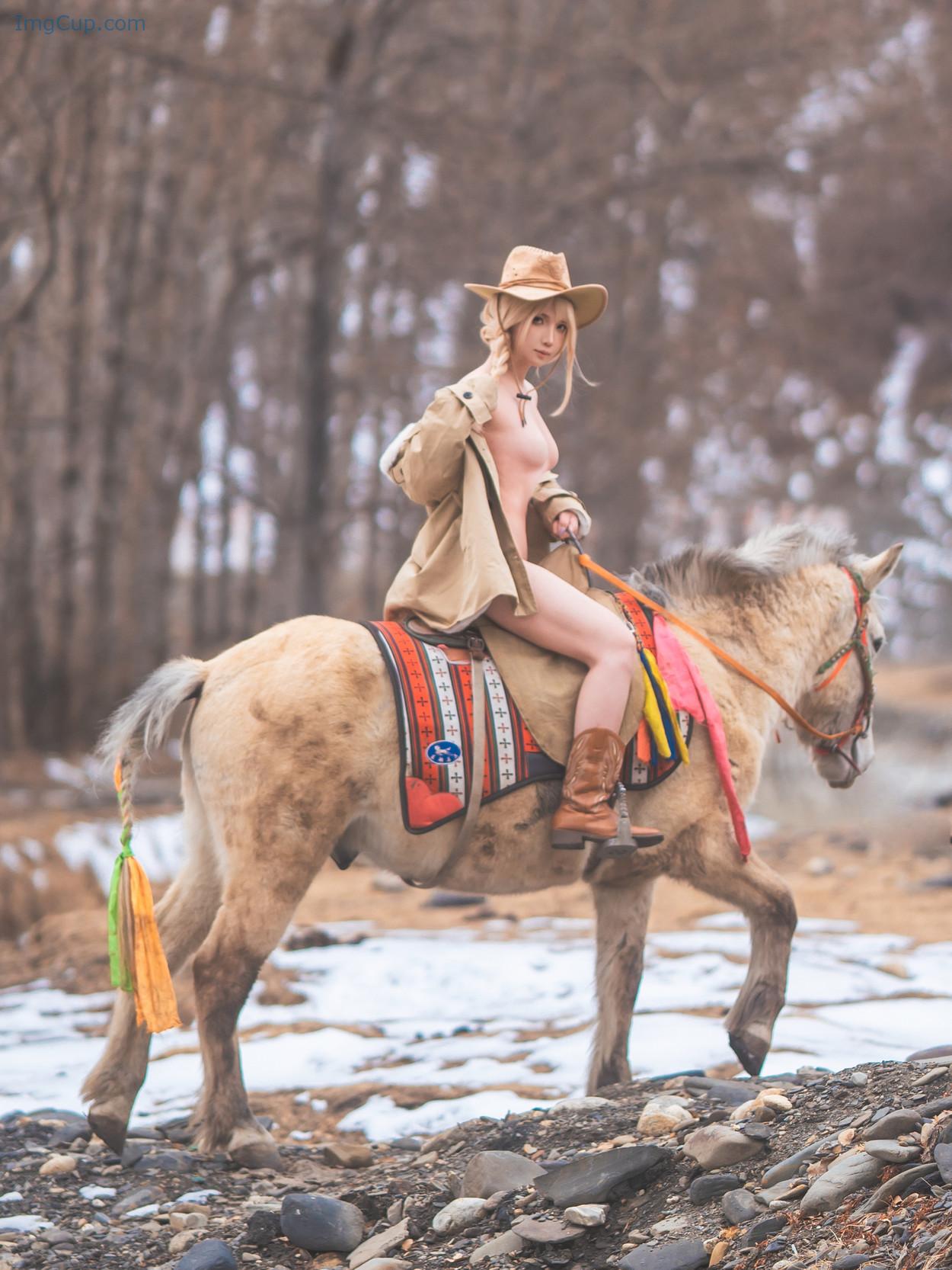 COS02Y031_15.jpg COS02Y031 15