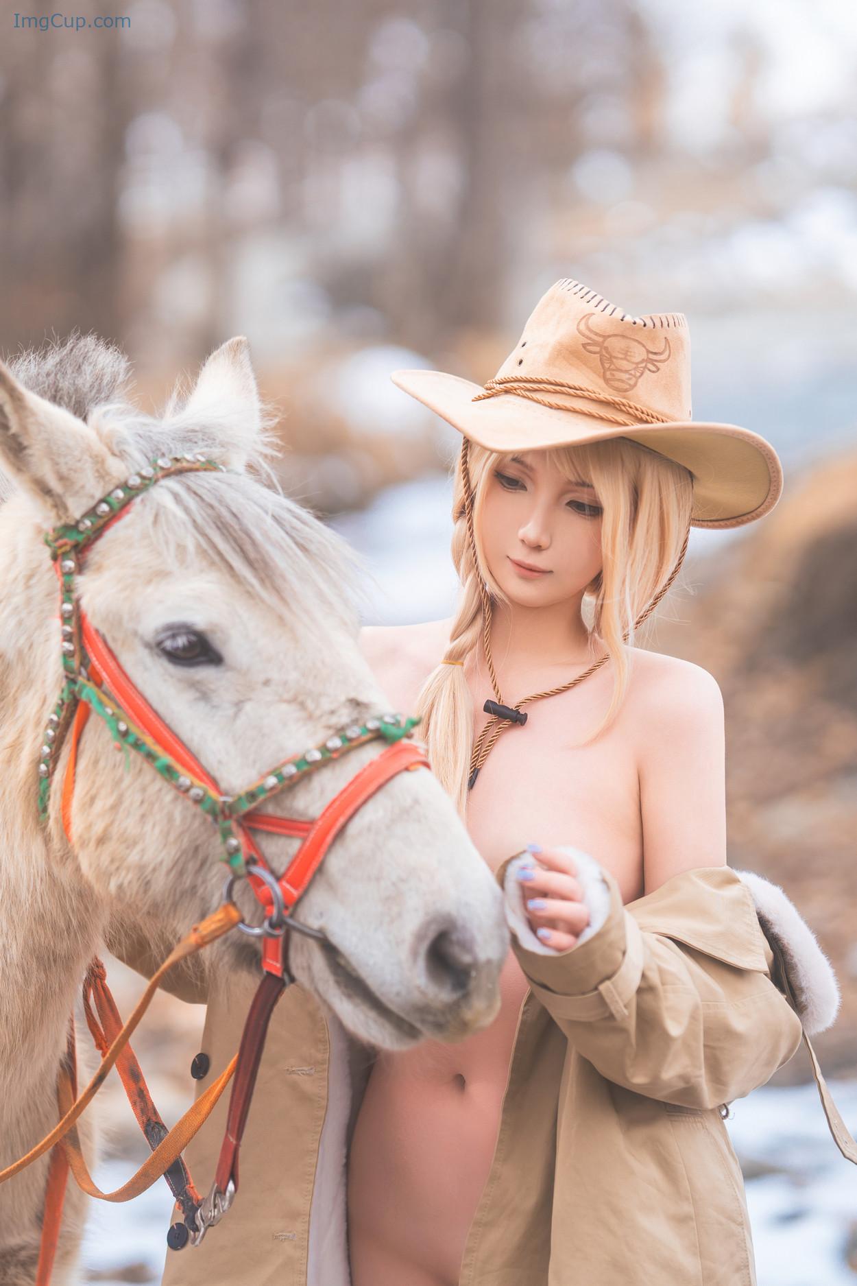 COS02Y031_34.jpg COS02Y031 34