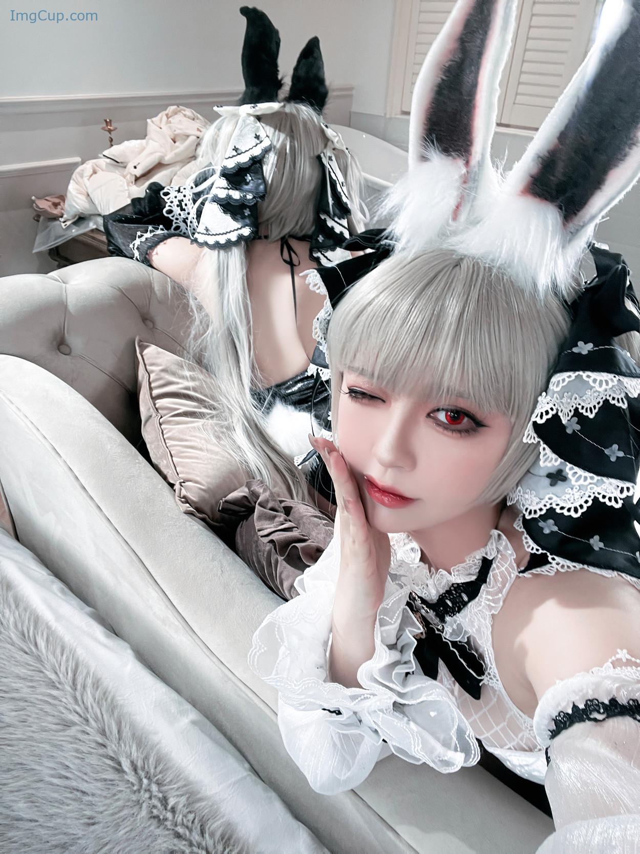 COS02Y037_55.jpg COS02Y037 55