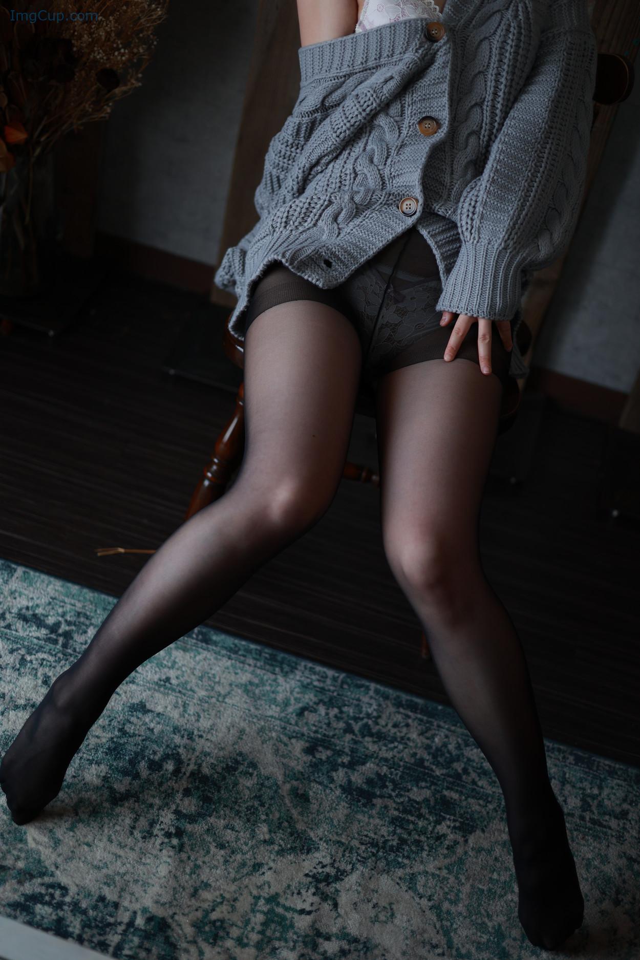 COS02Y052_19.jpg COS02Y052 19