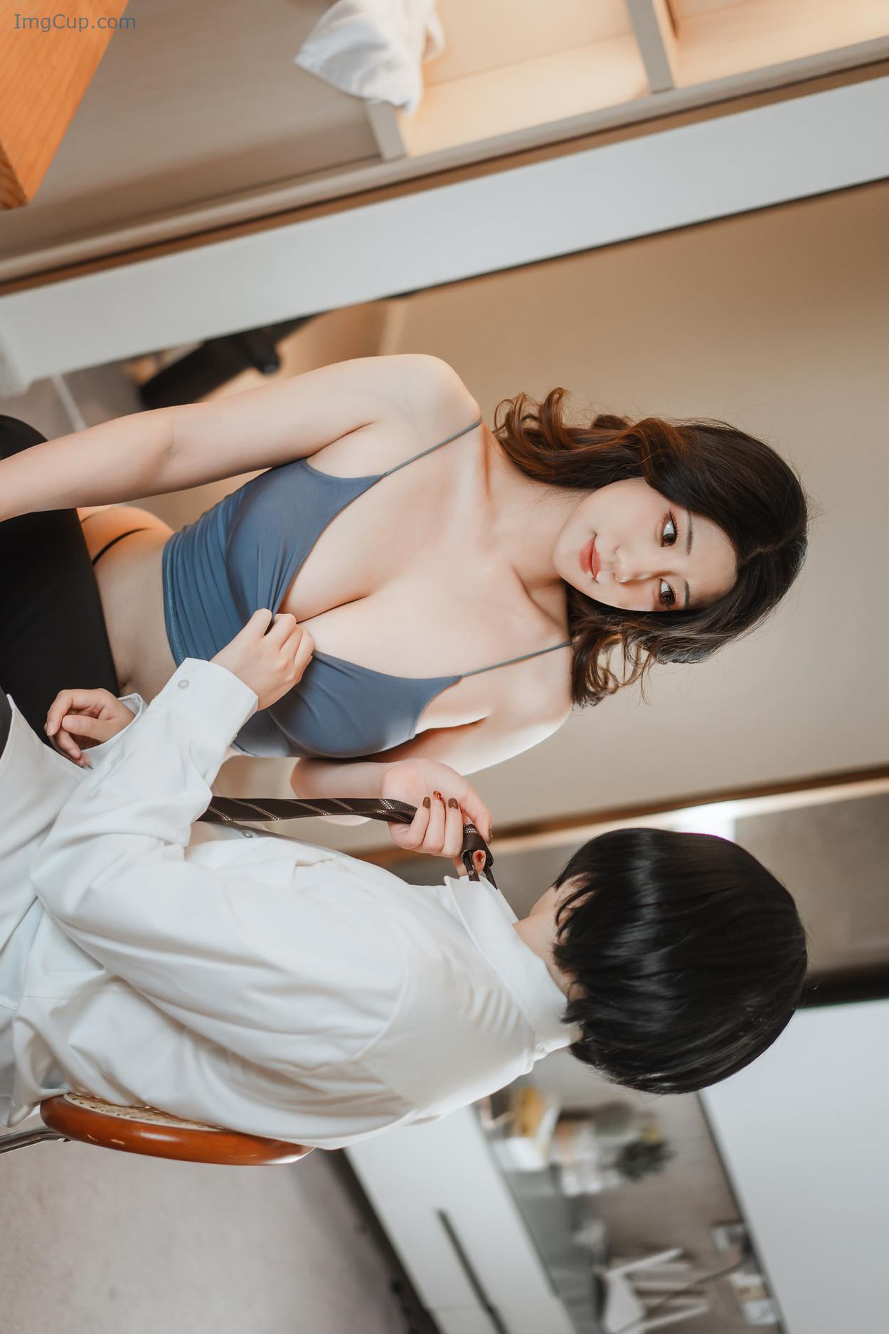 COS02Y071_32.jpg COS02Y071 32