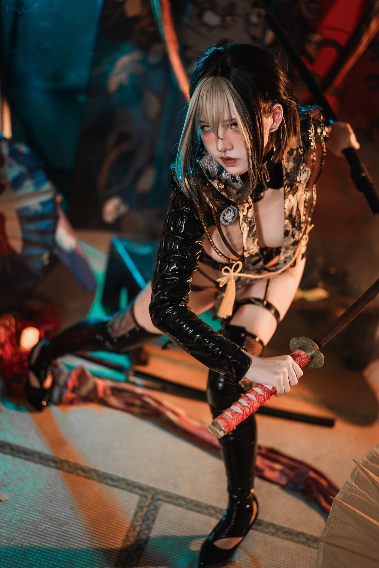 COS02Y073_6.jpg COS02Y073 6