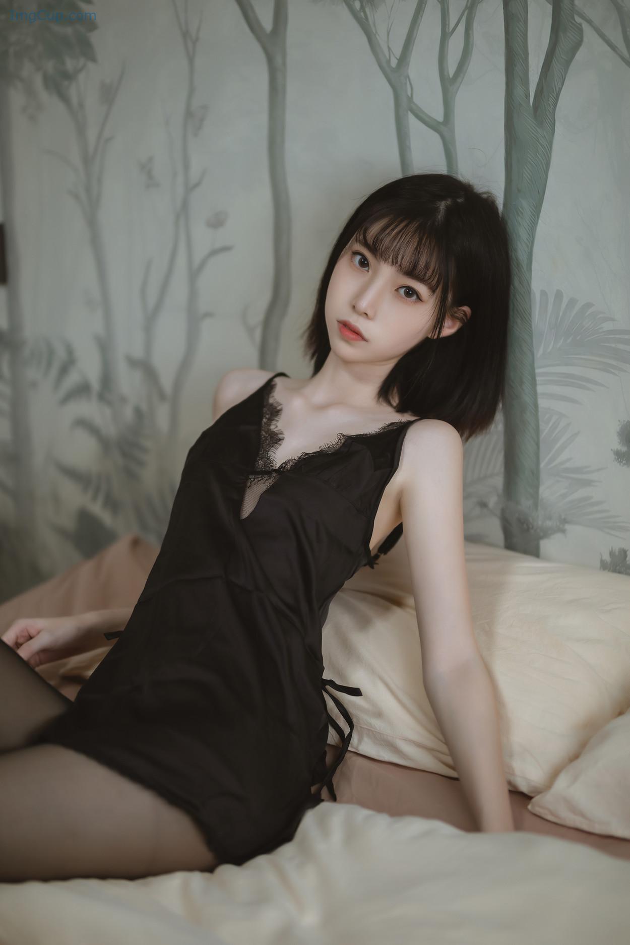 COS02Y0767_14.jpg COS02Y0767 14