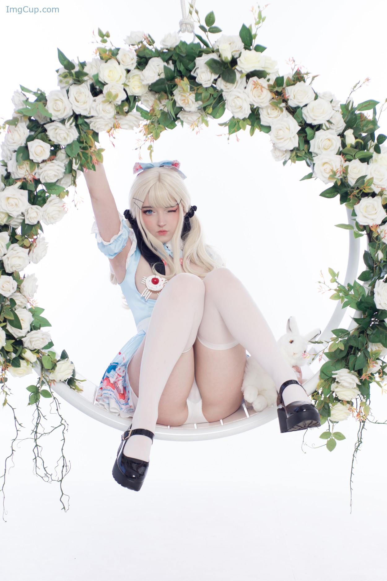 COS02Y0768_8.jpg COS02Y0768 8