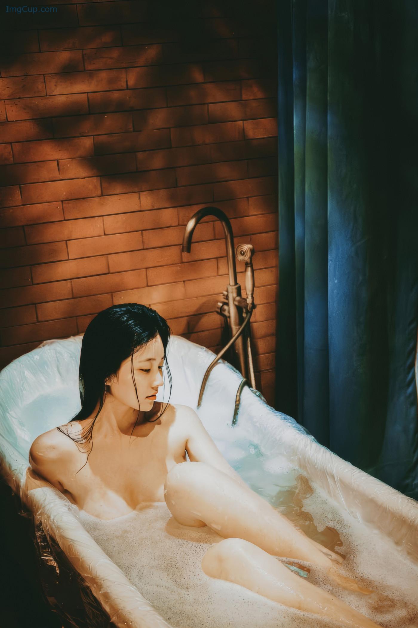 NNIANBATH_2.jpg NNIANBATH 2