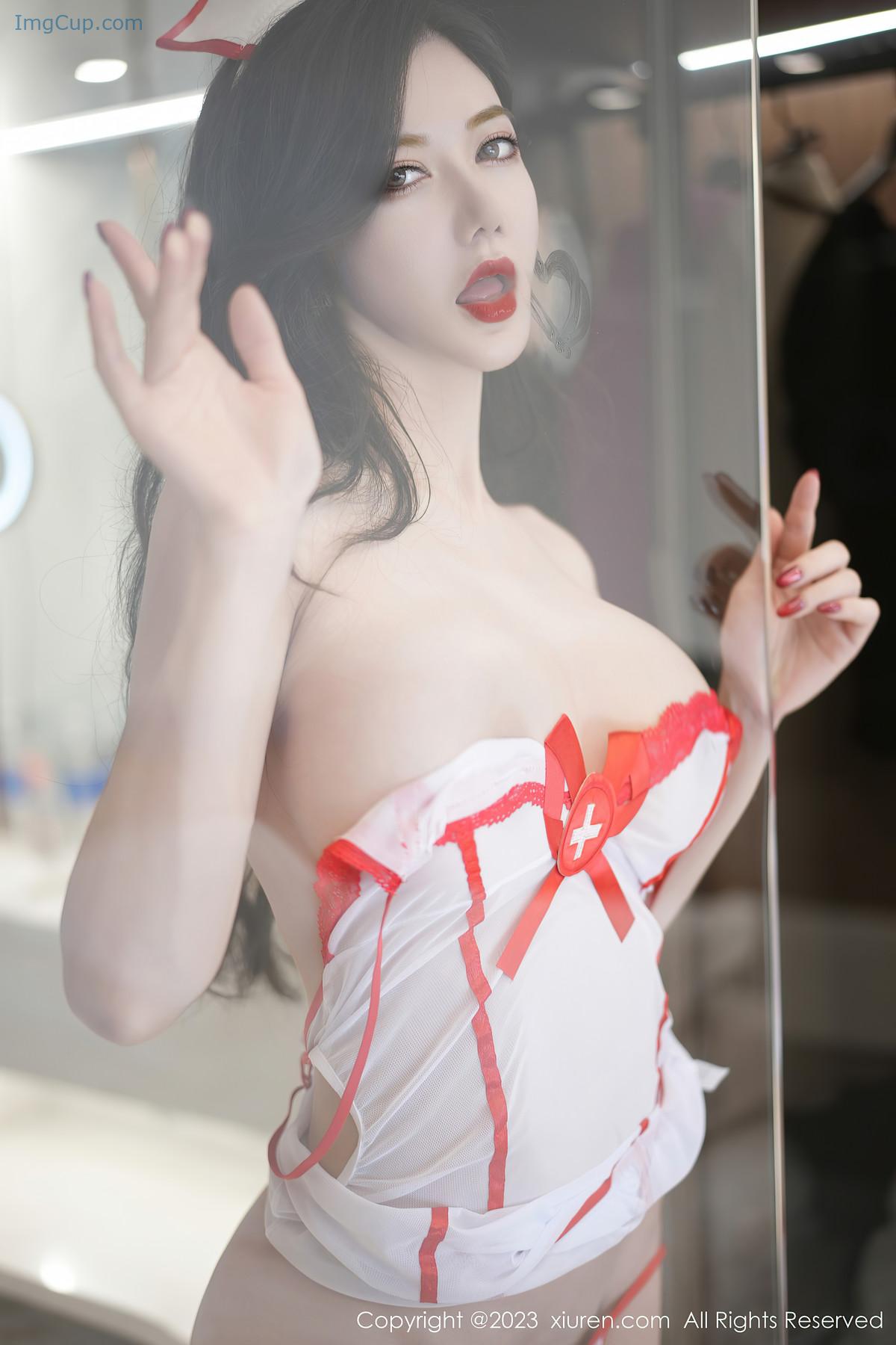 REN02A044_27.jpg REN02A044 27