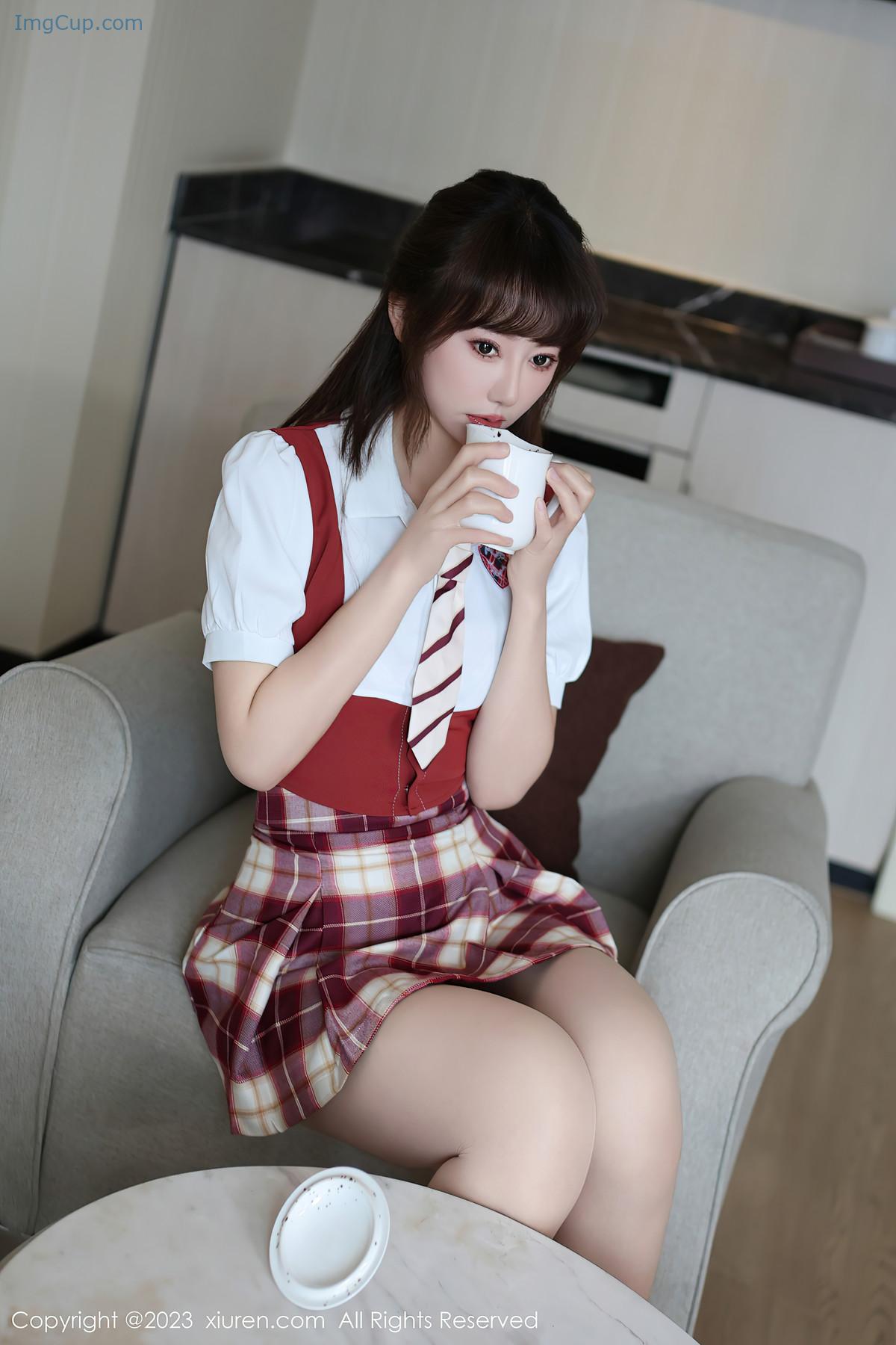 REN02B002_16.jpg REN02B002 16