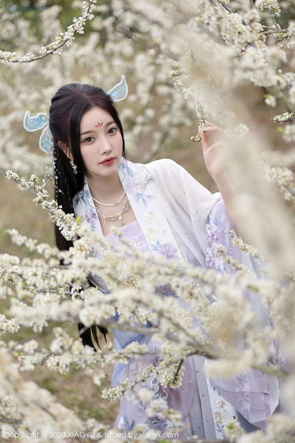 REN02B009_24.jpg REN02B009 24