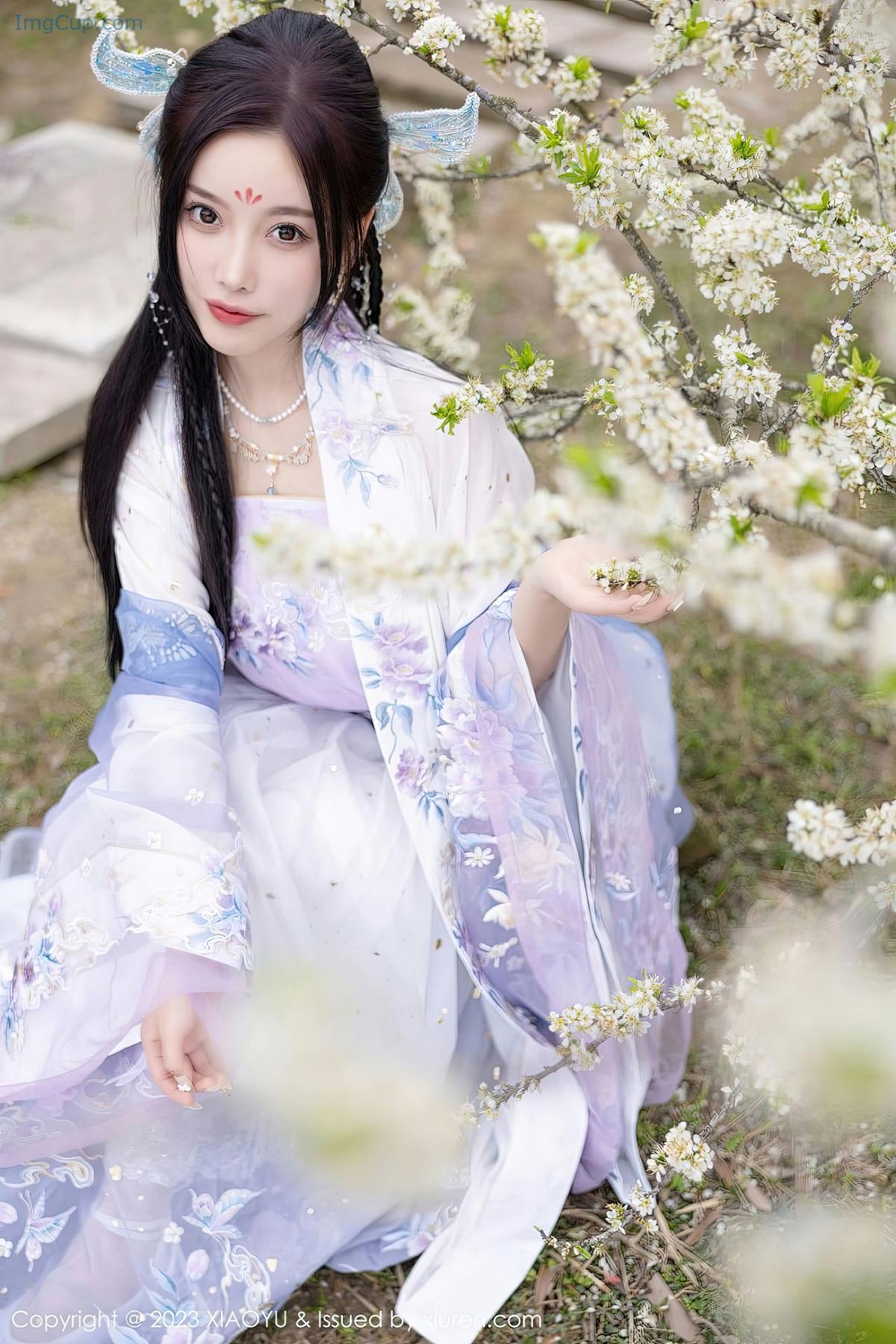 REN02B009_38.jpg REN02B009 38