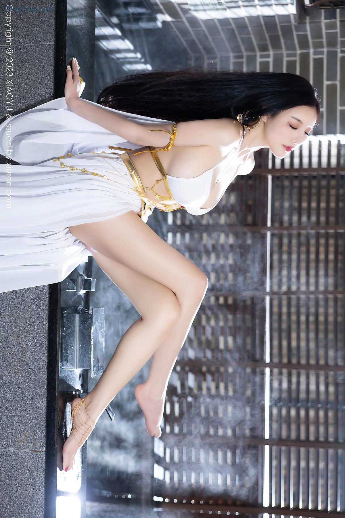 REN02Y009_20.jpg REN02Y009 20