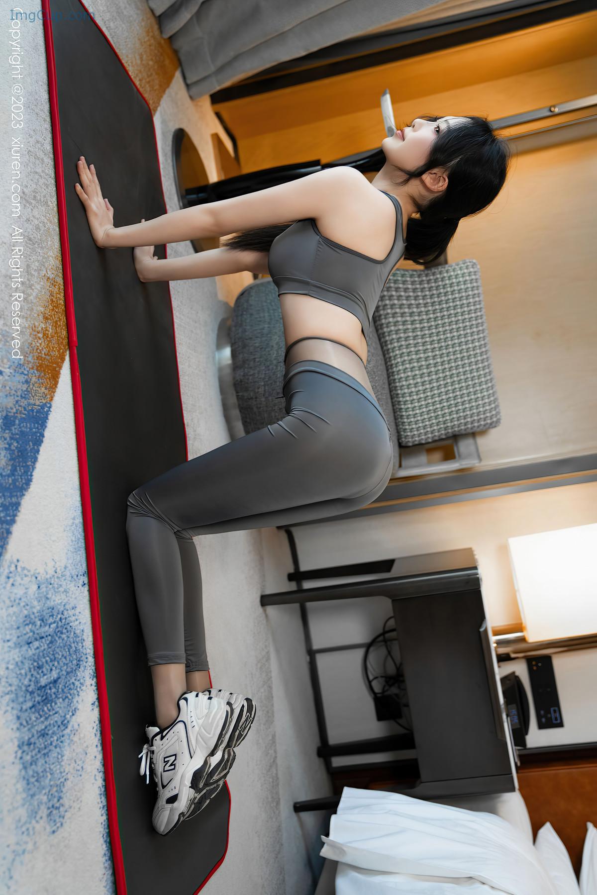 REN02Y011_18.jpg REN02Y011 18