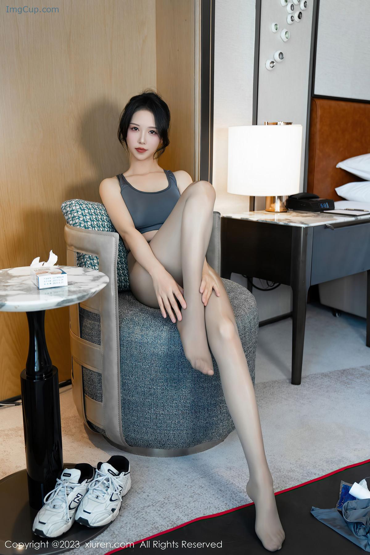 REN02Y011_36.jpg REN02Y011 36