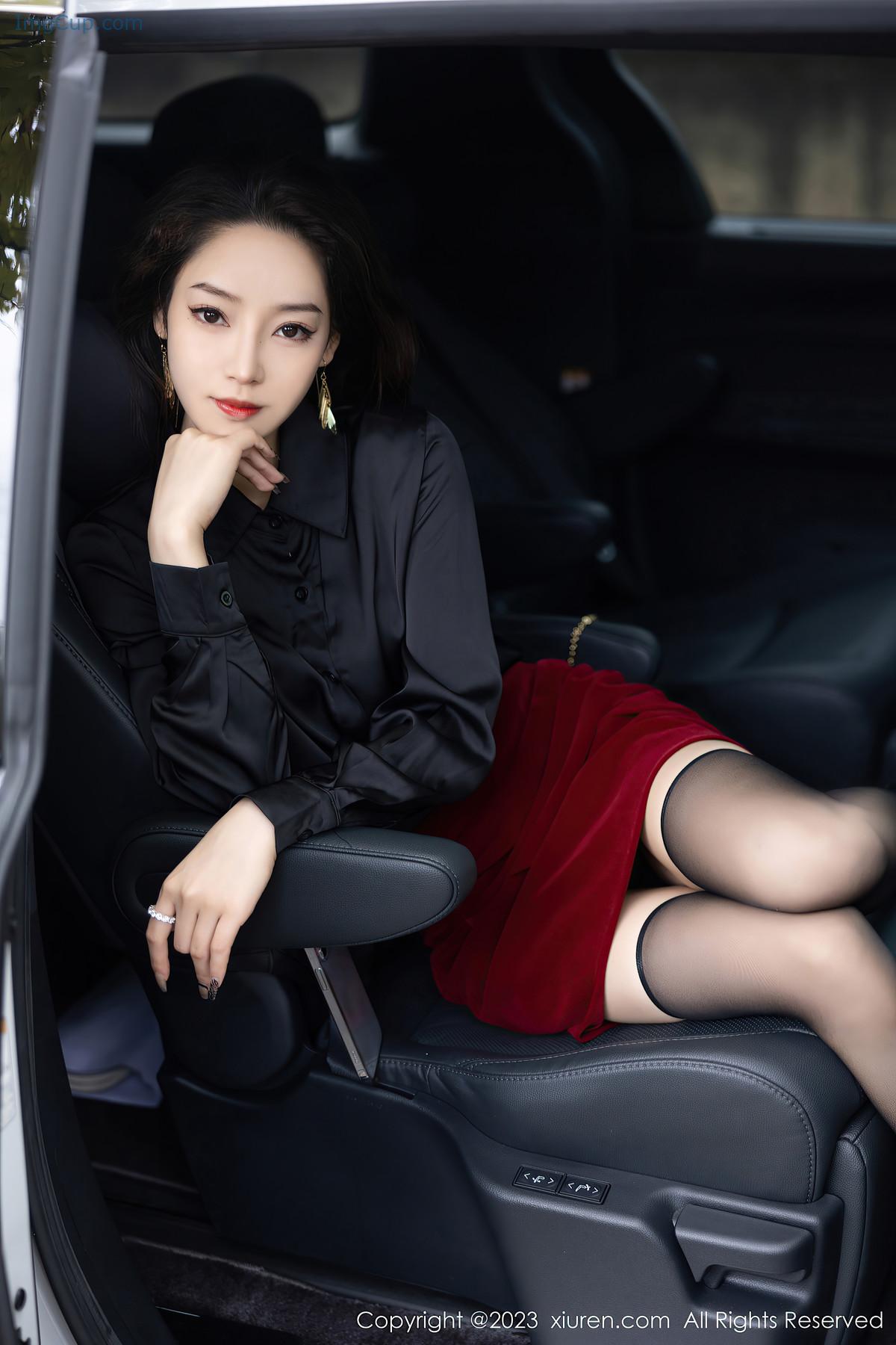 REN02Z076_2.jpg REN02Z076 2