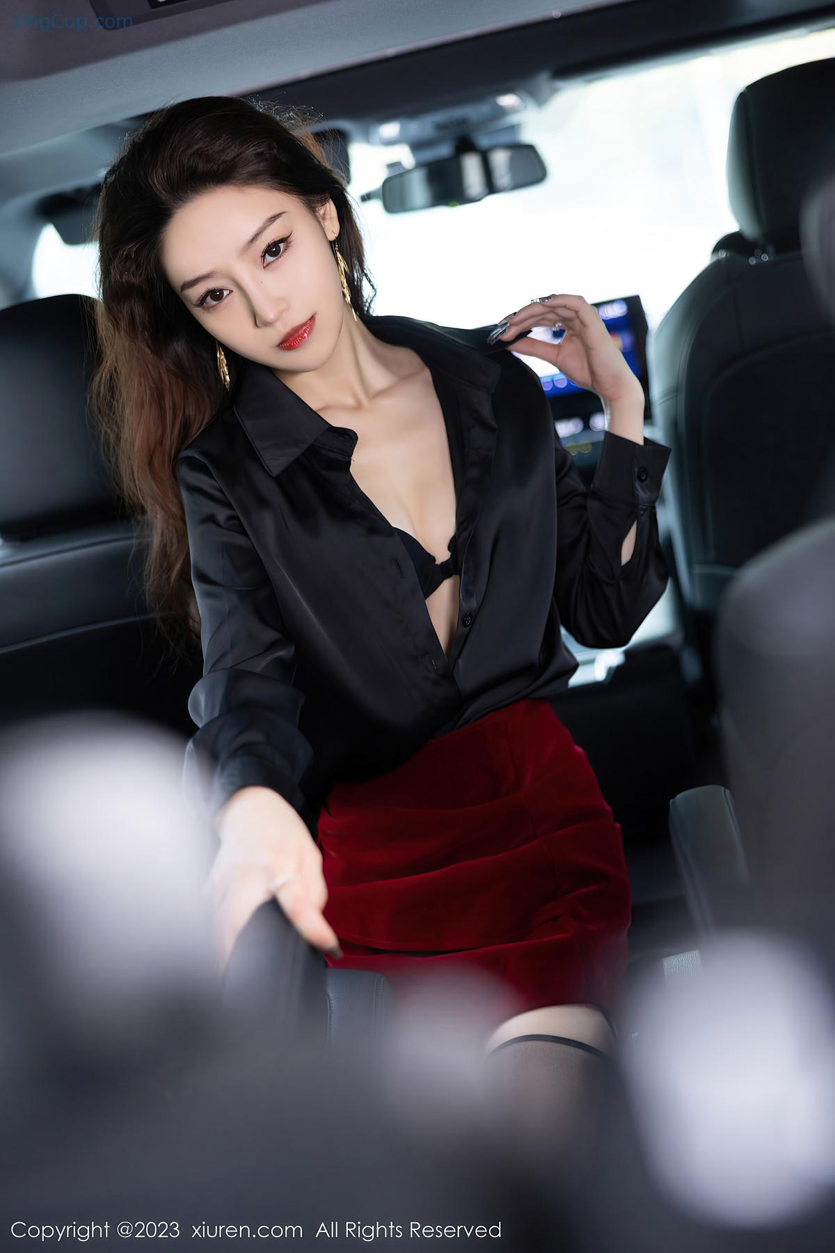 REN02Z076_26.jpg REN02Z076 26