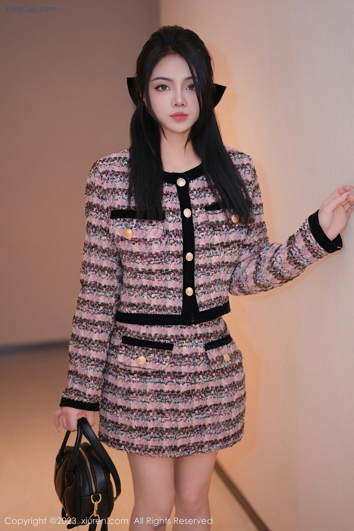 REN02Z098_2.jpg REN02Z098 2