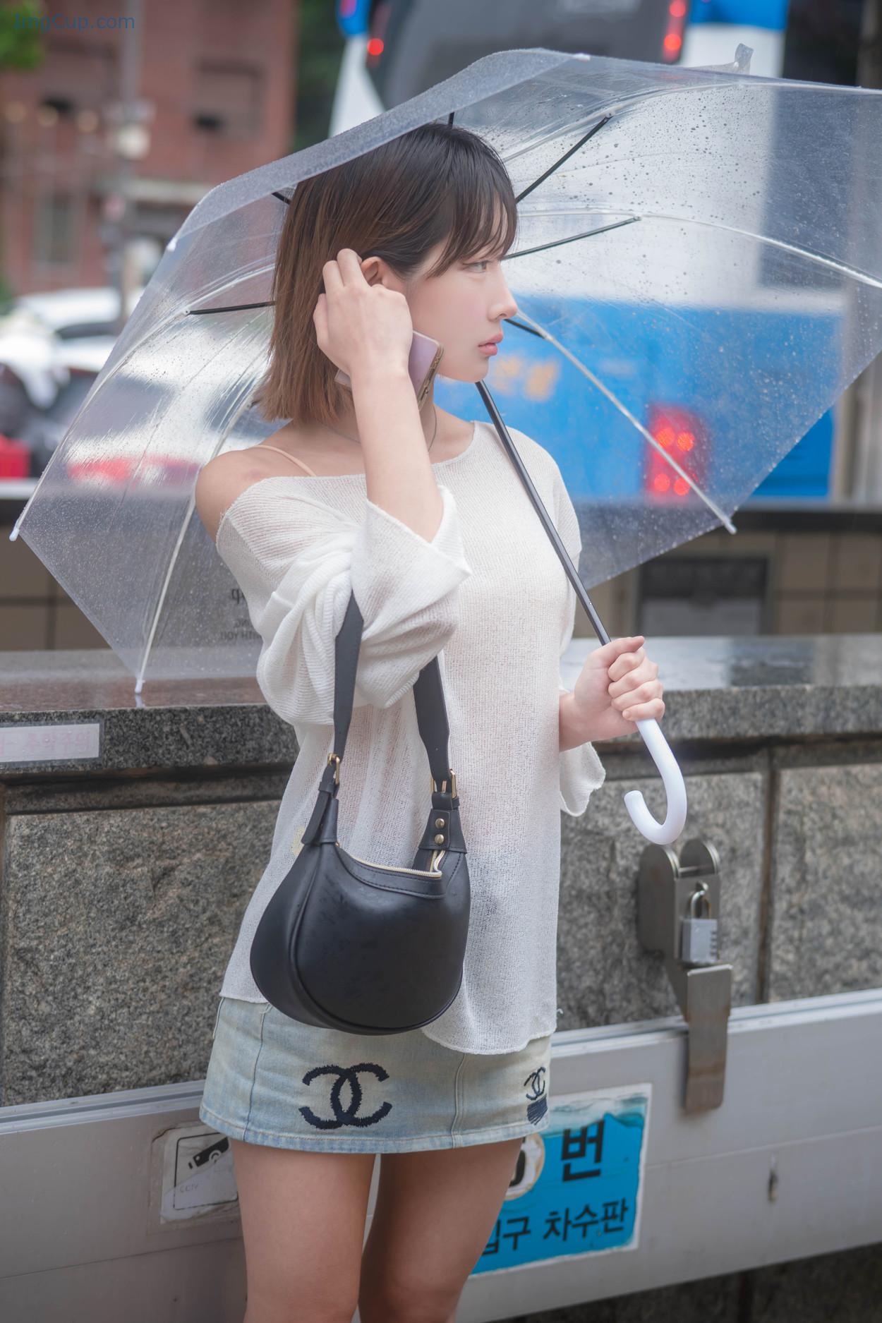 TASHADEBUT1_3.jpg TASHADEBUT1 3