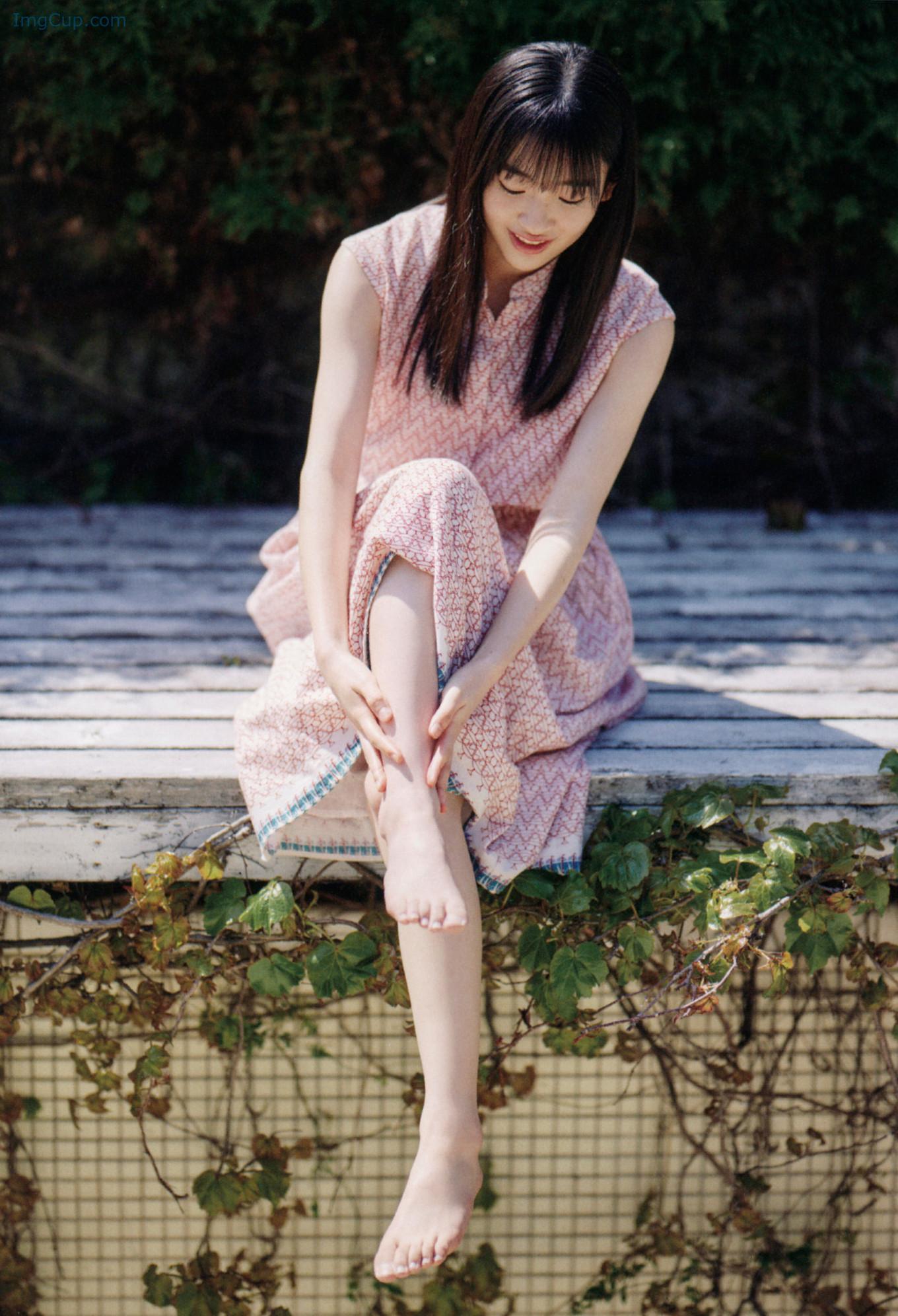 UTB317NAGI_14.jpg UTB317NAGI 14