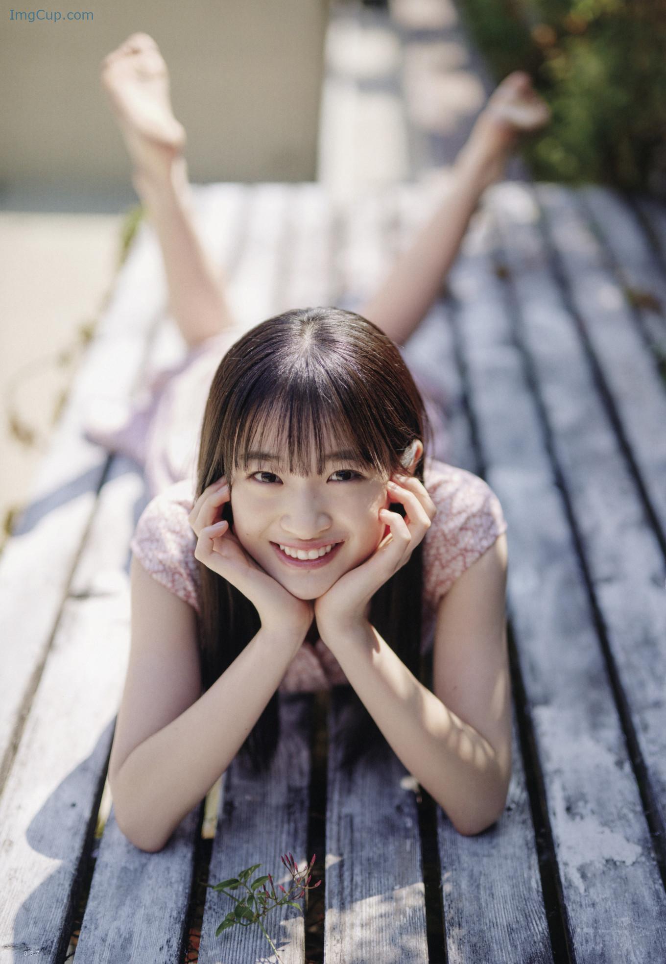 UTB317NAGI_4.jpg UTB317NAGI 4