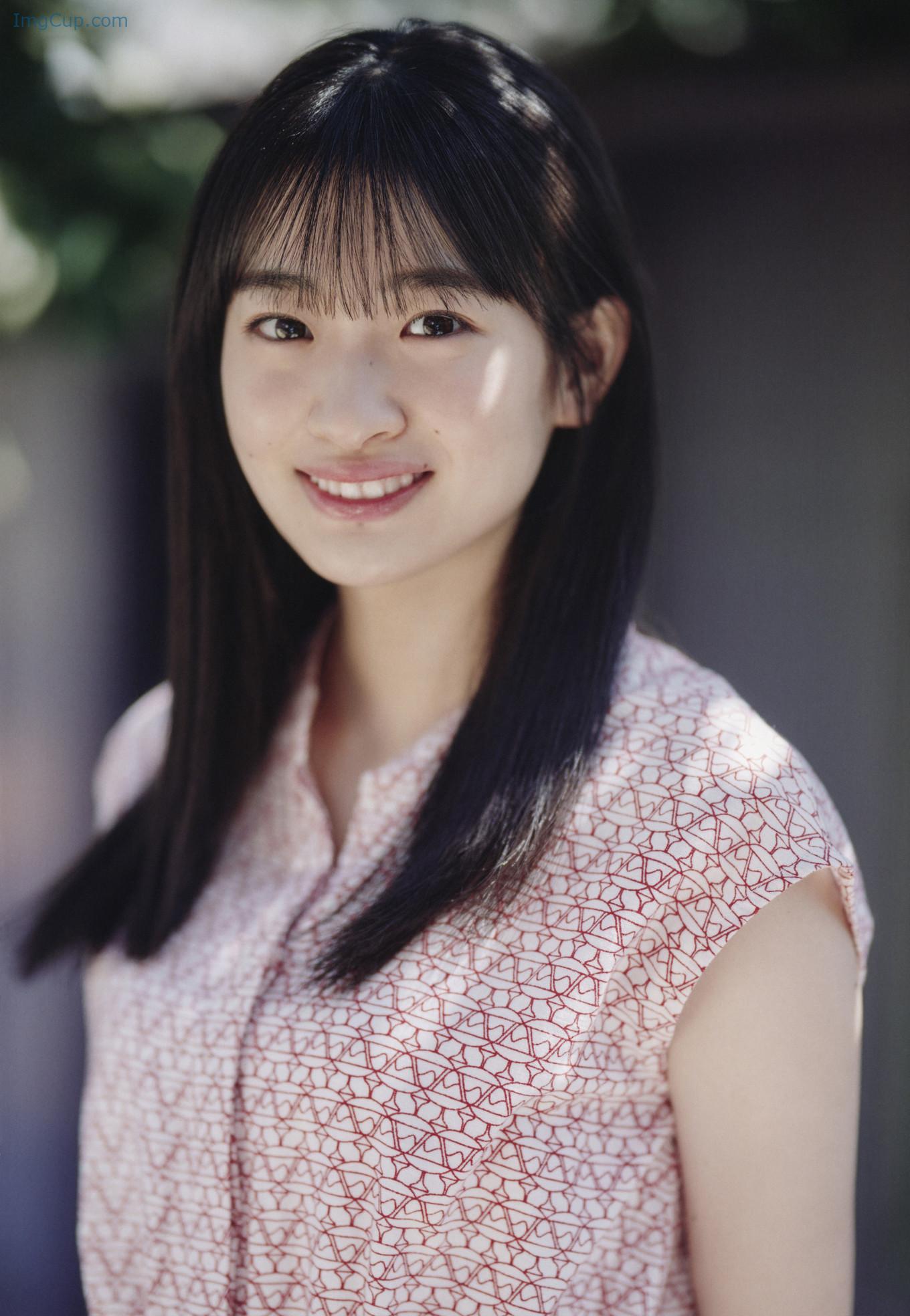 UTB317NAGI_5.jpg UTB317NAGI 5