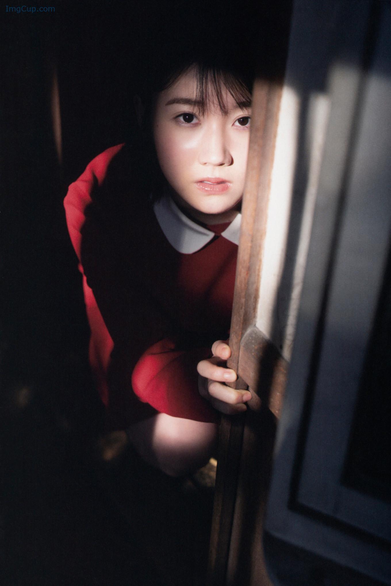 UTB327KAI_14.jpg UTB327KAI 14