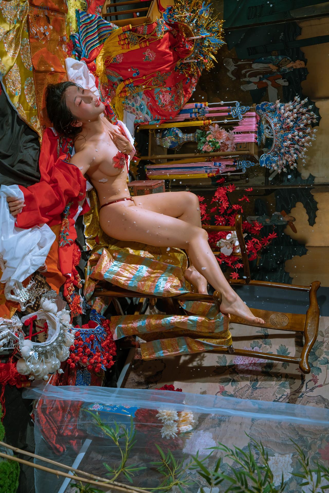 COS03A010_34.jpg COS03A010 34