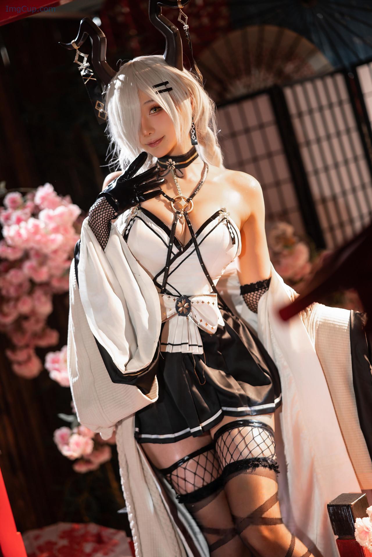 COS03B005_3.jpg COS03B005 3