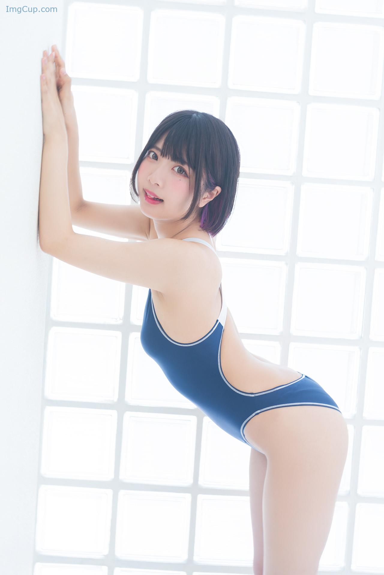 COS03B042_54.jpg COS03B042 54