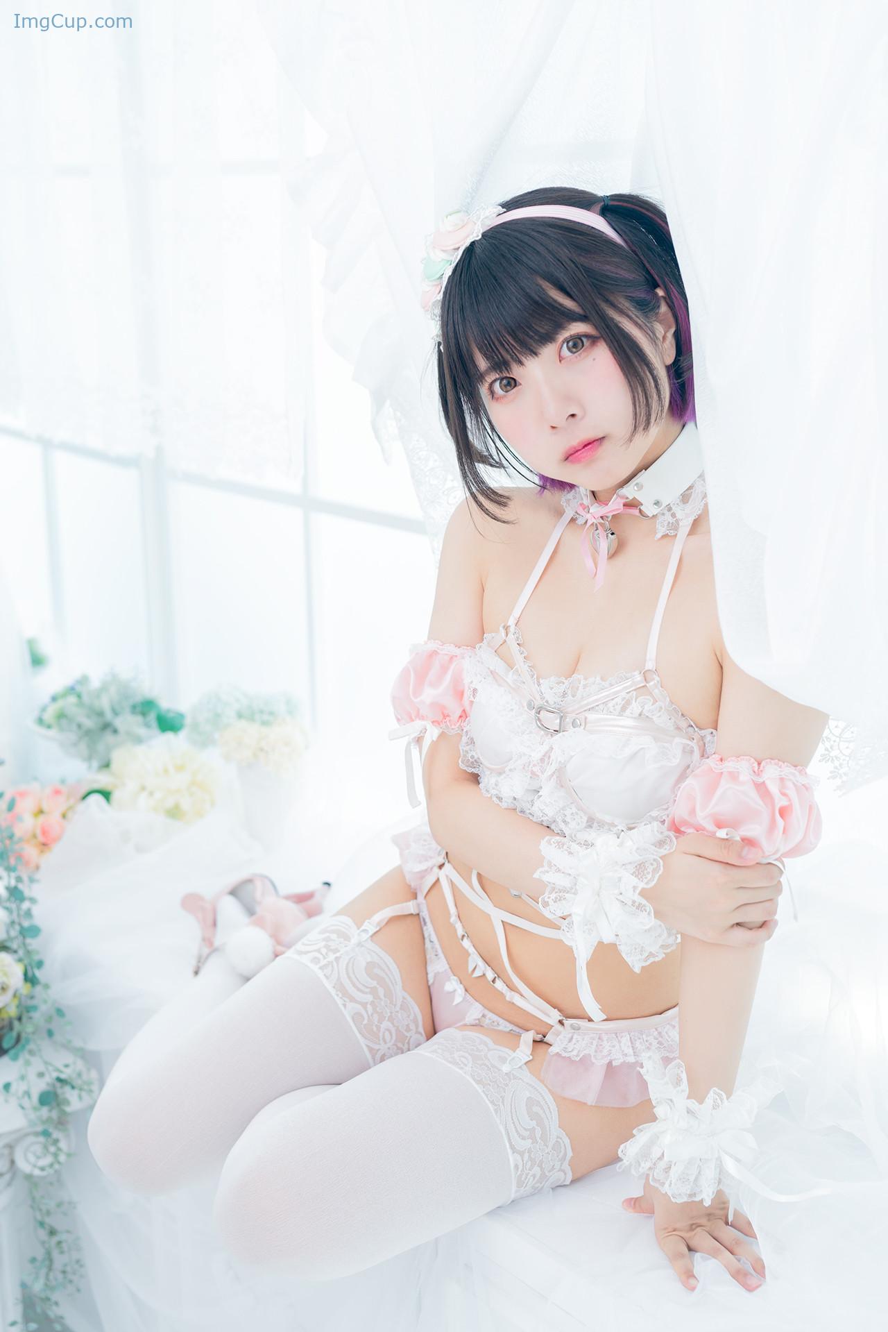 COS03B043_17.jpg COS03B043 17