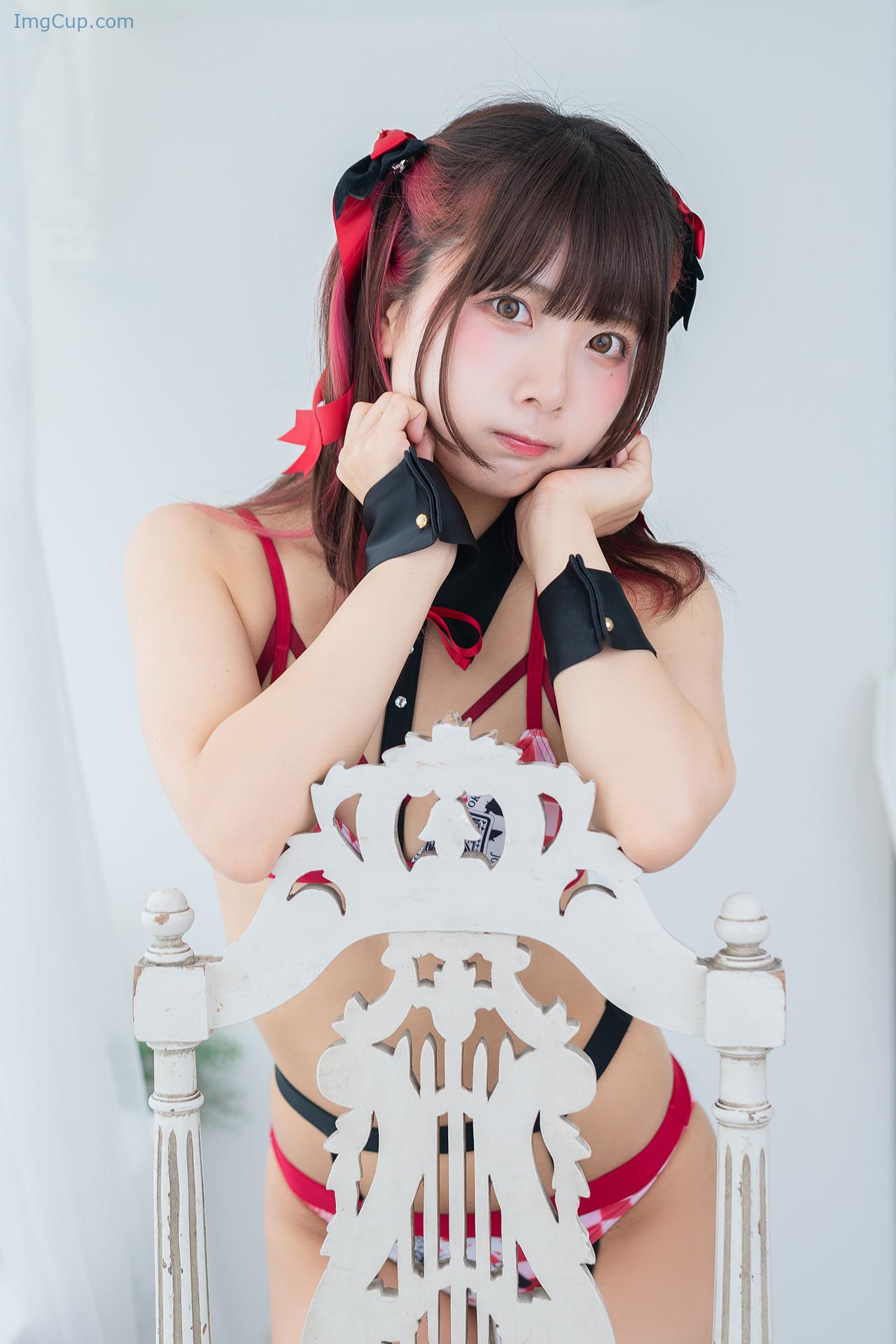 COS03B044_30.jpg COS03B044 30