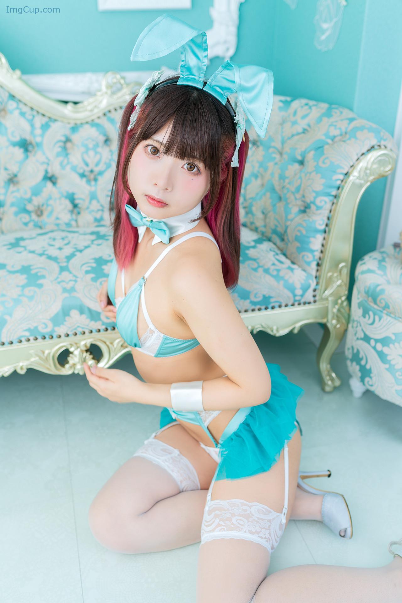 COS03B045_29.jpg COS03B045 29