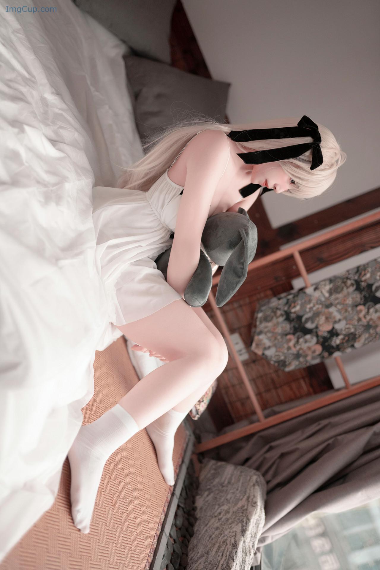 COS03B071_12.jpg COS03B071 12