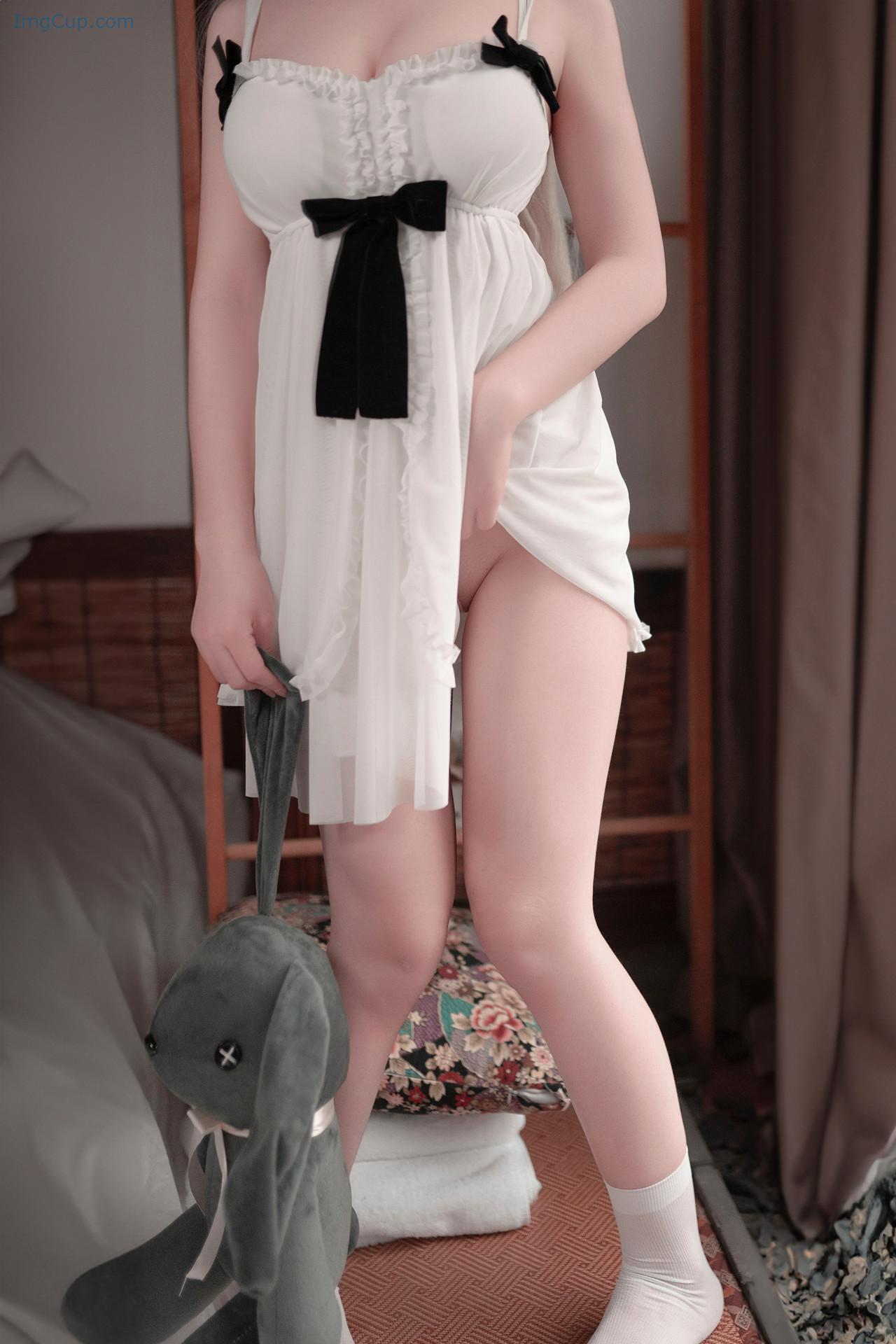 COS03B071_25.jpg COS03B071 25