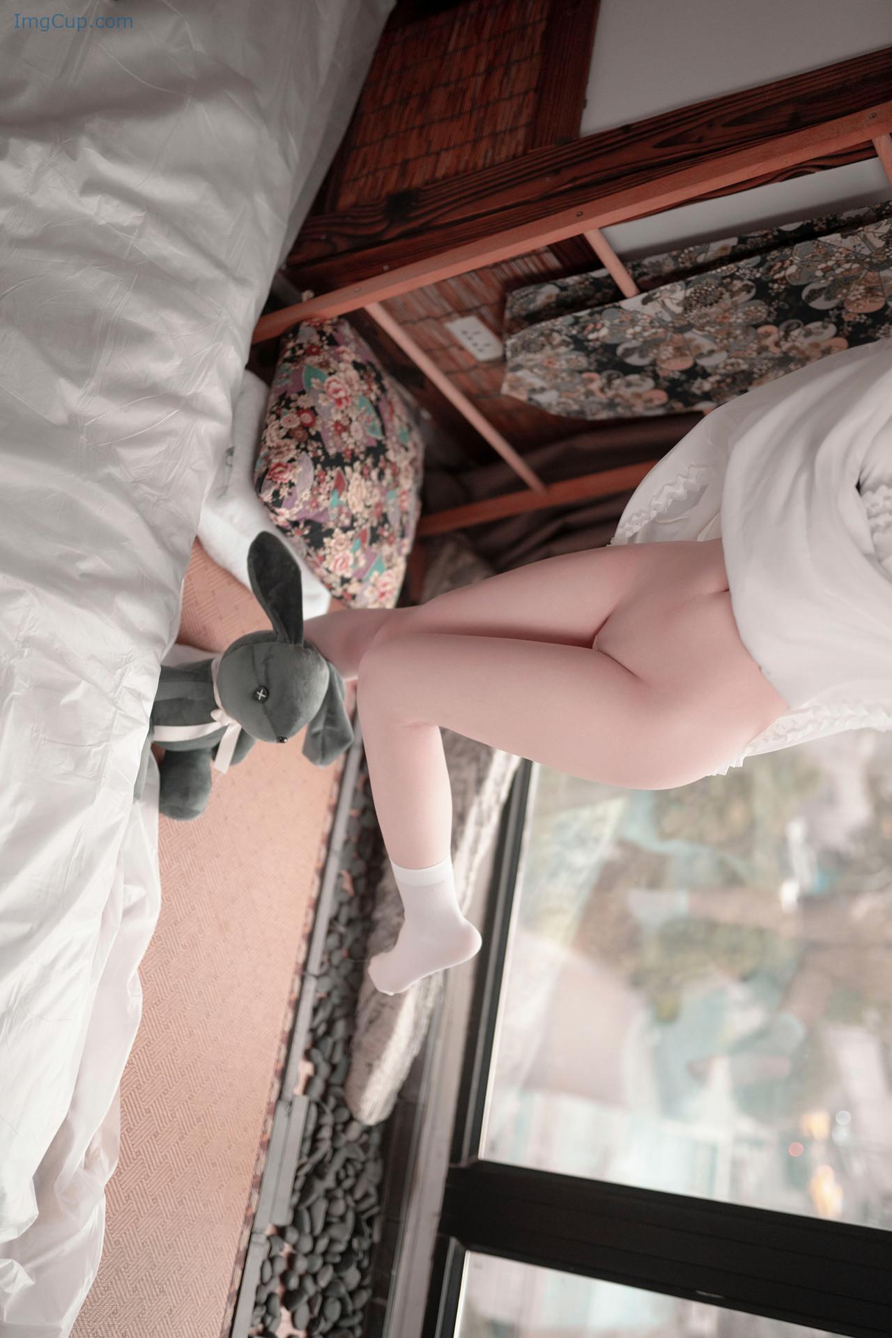 COS03B071_29.jpg COS03B071 29