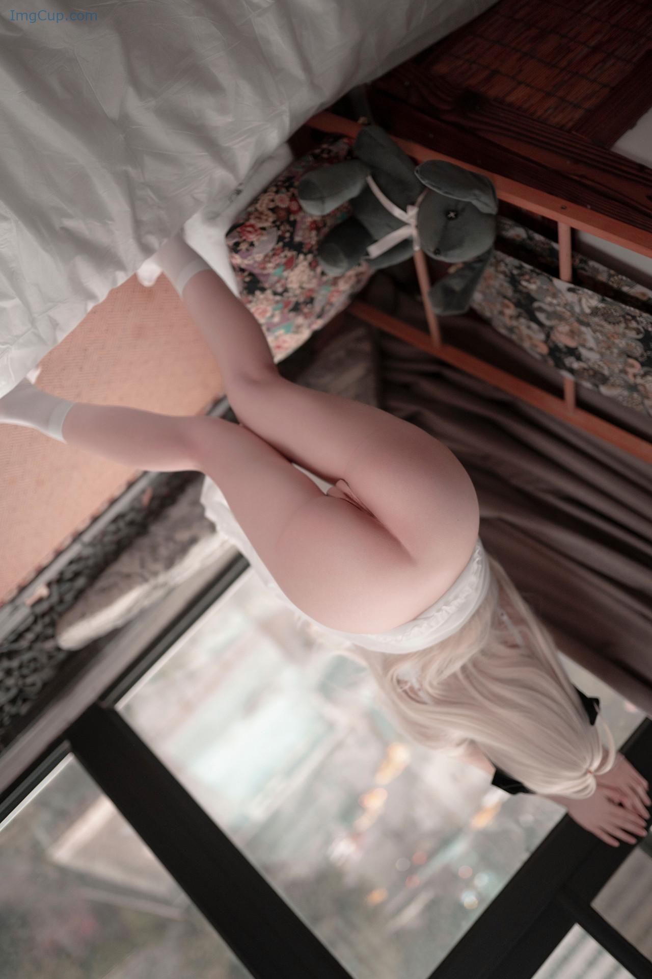 COS03B071_30.jpg COS03B071 30