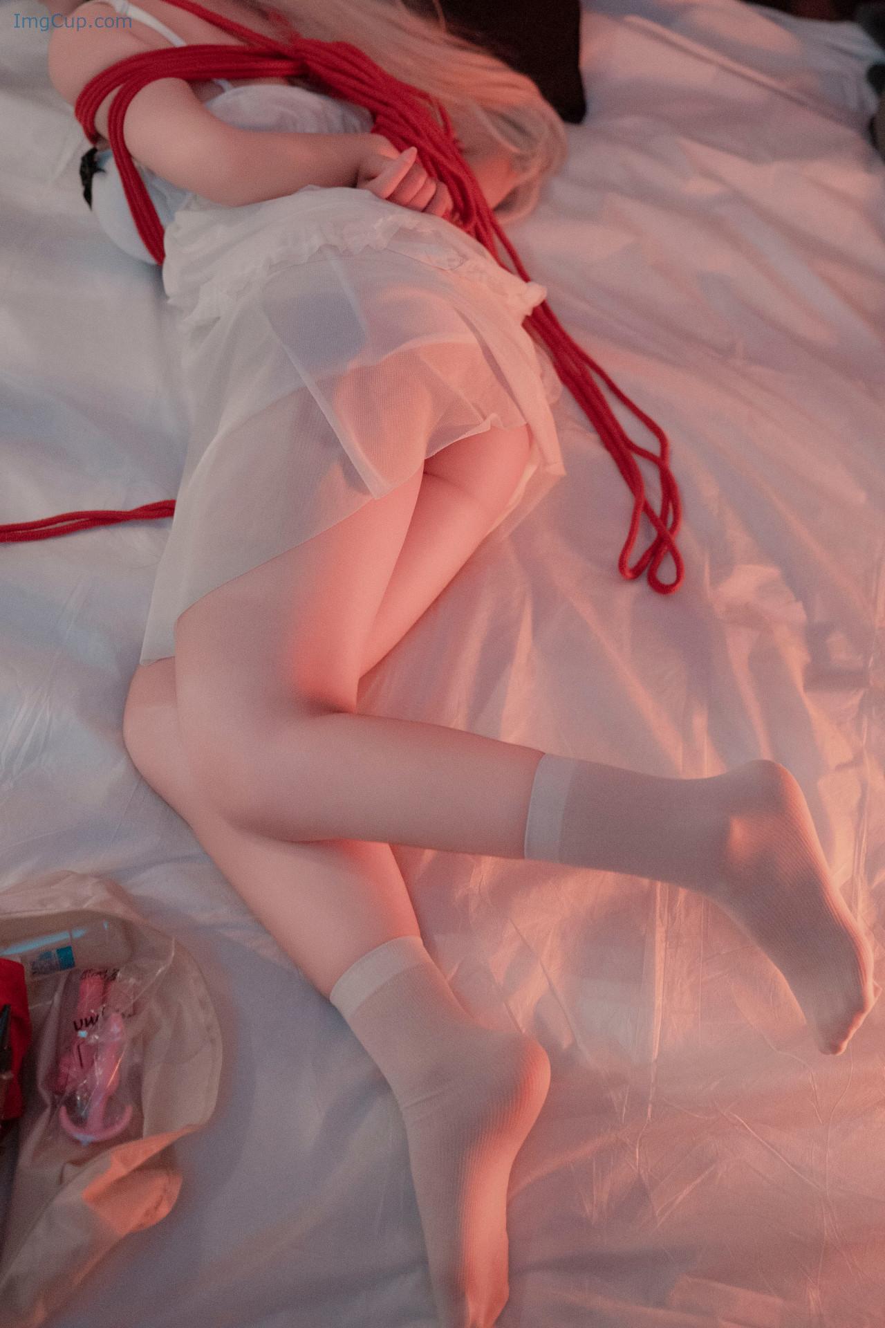 COS03B072_14.jpg COS03B072 14