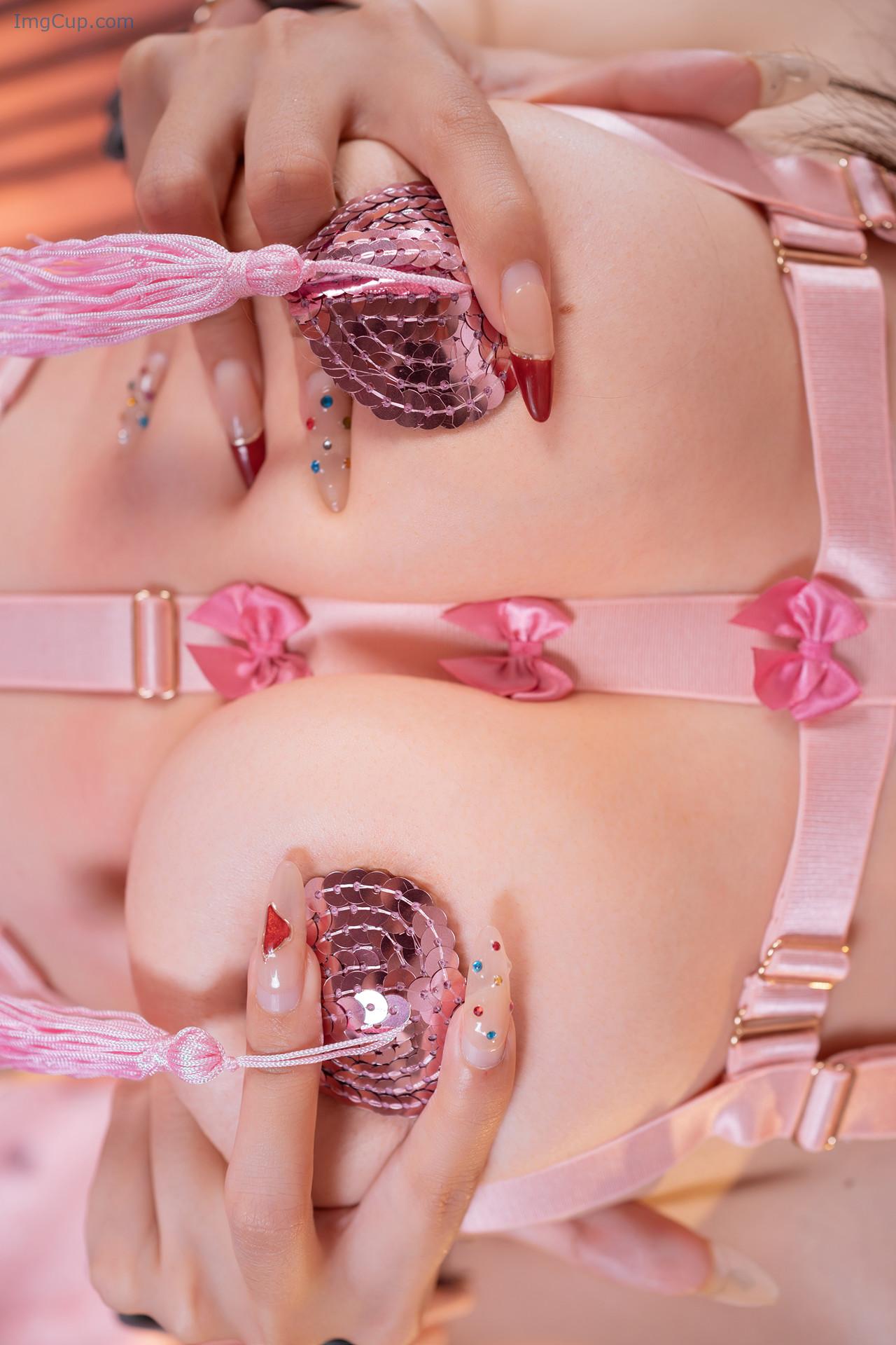 COS03B074_40.jpg COS03B074 40