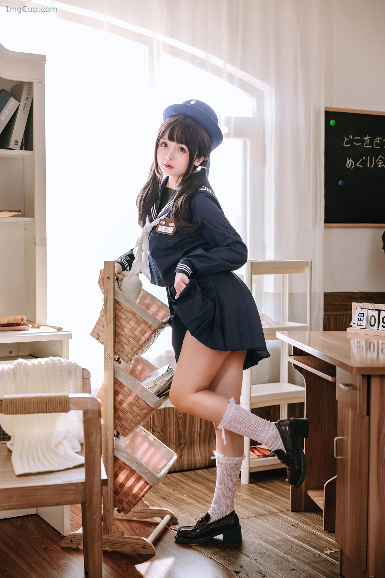 COS03B075_17.jpg COS03B075 17