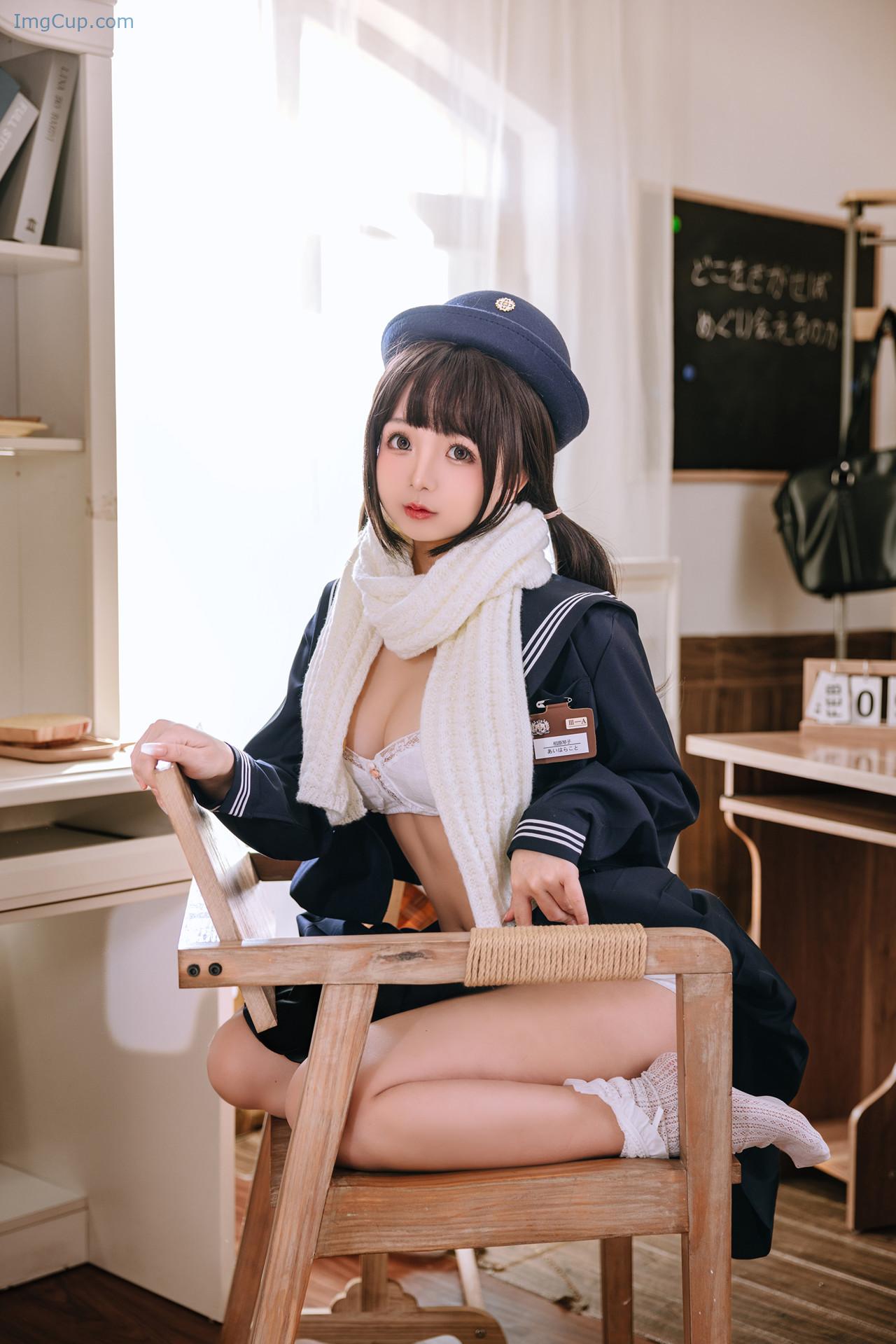 COS03B075_28.jpg COS03B075 28