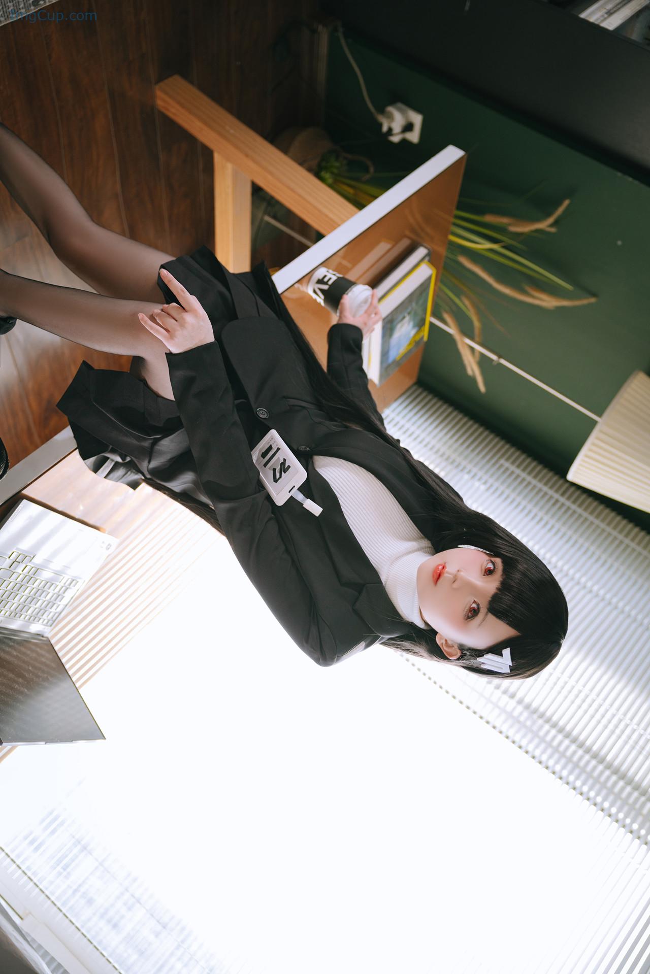 COS03B076_13.jpg COS03B076 13