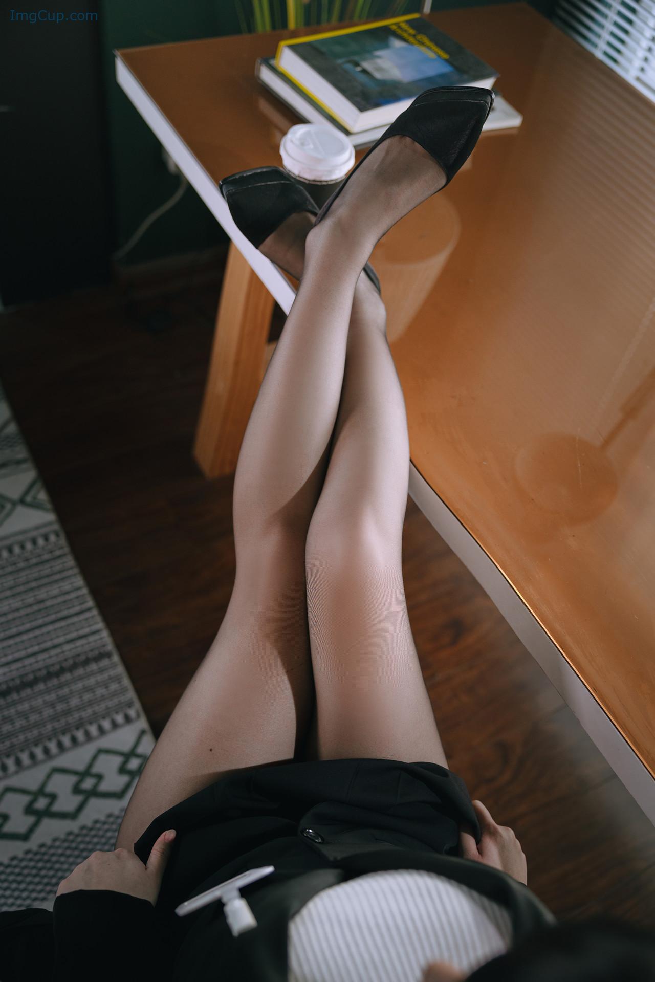 COS03B076_15.jpg COS03B076 15