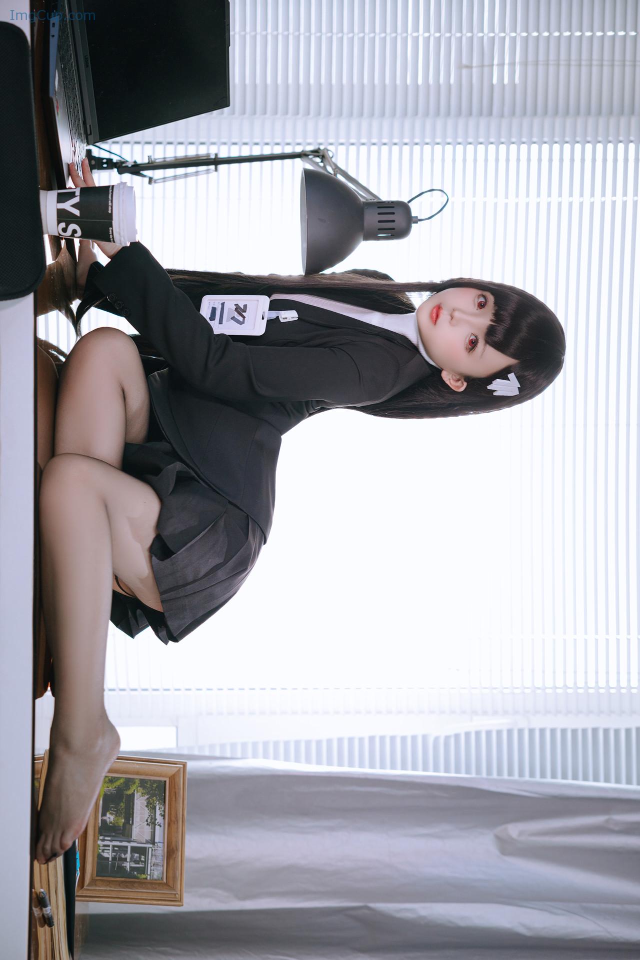 COS03B076_8.jpg COS03B076 8