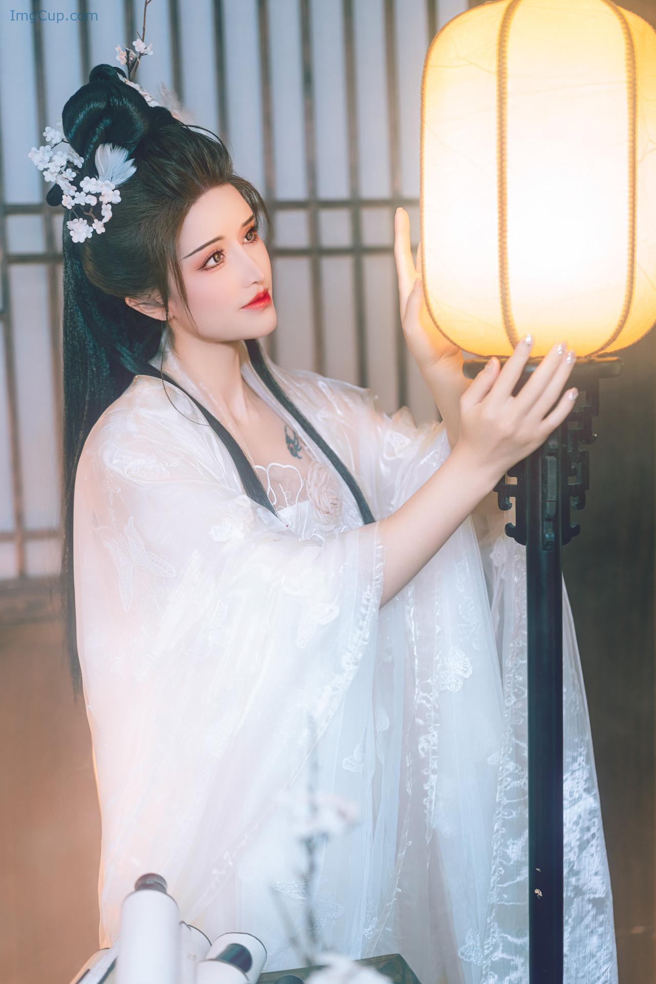 COS03B078_1.jpg COS03B078 1