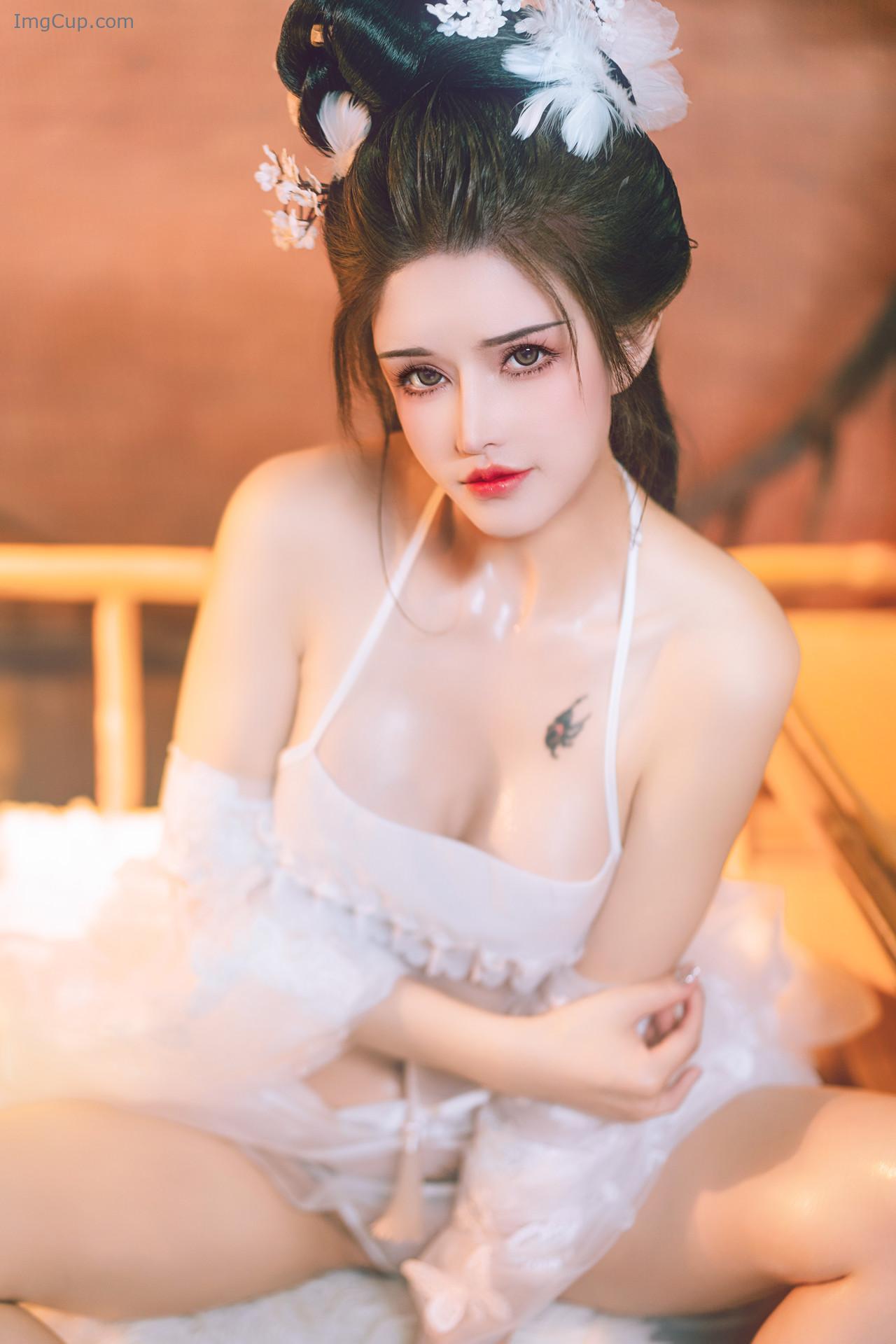 COS03B078_21.jpg COS03B078 21