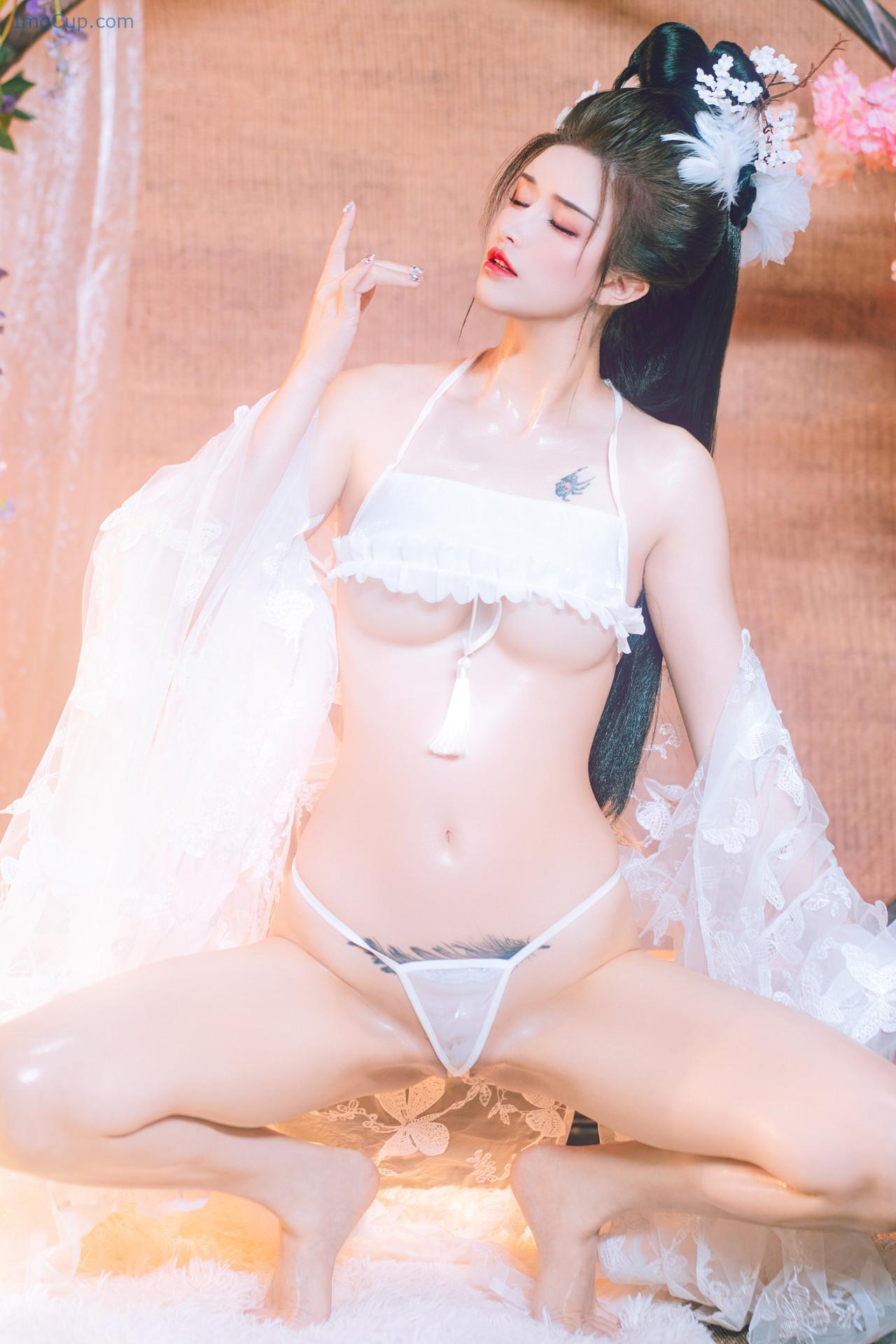 COS03B078_30.jpg COS03B078 30