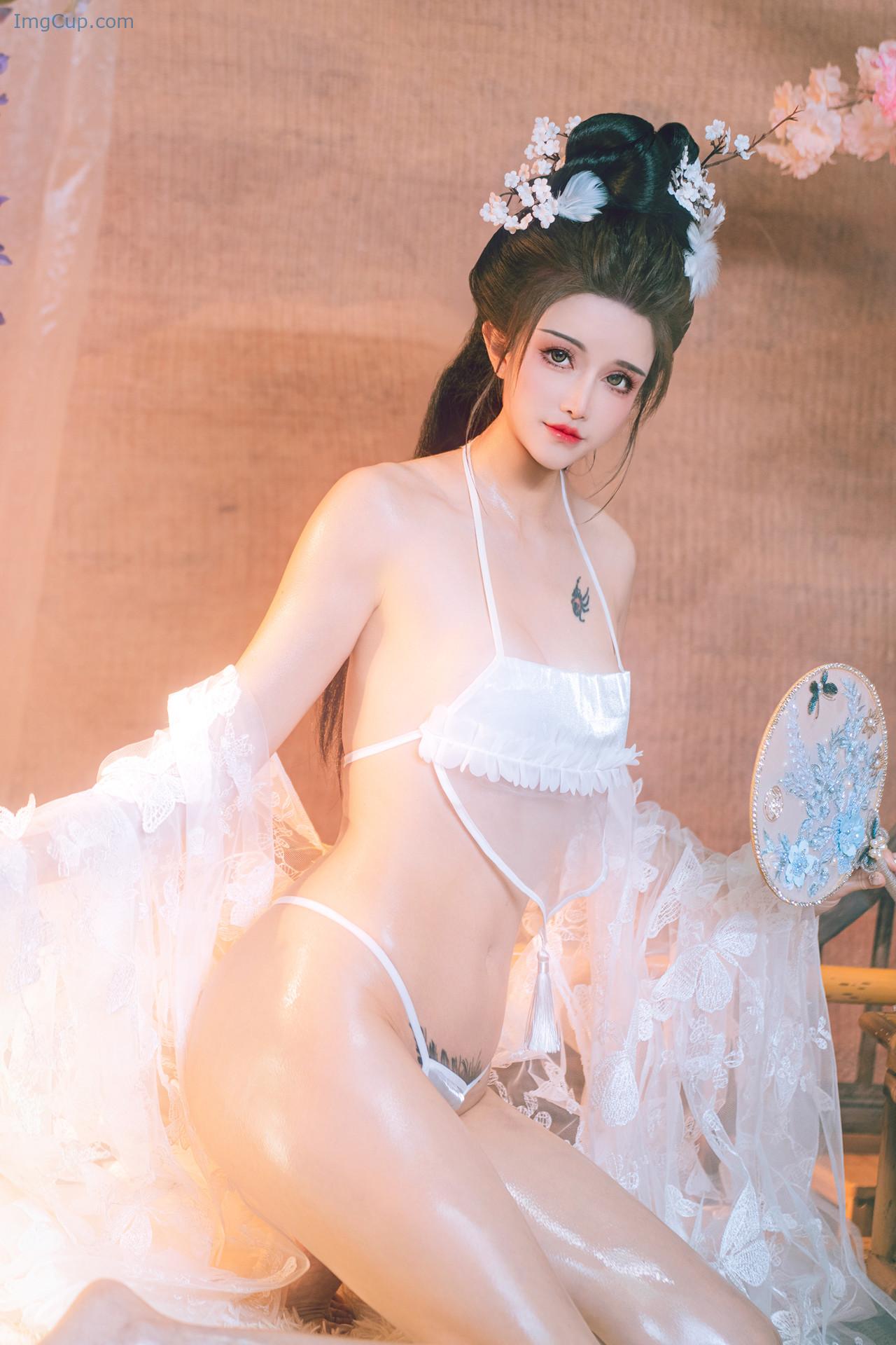 COS03B078_33.jpg COS03B078 33