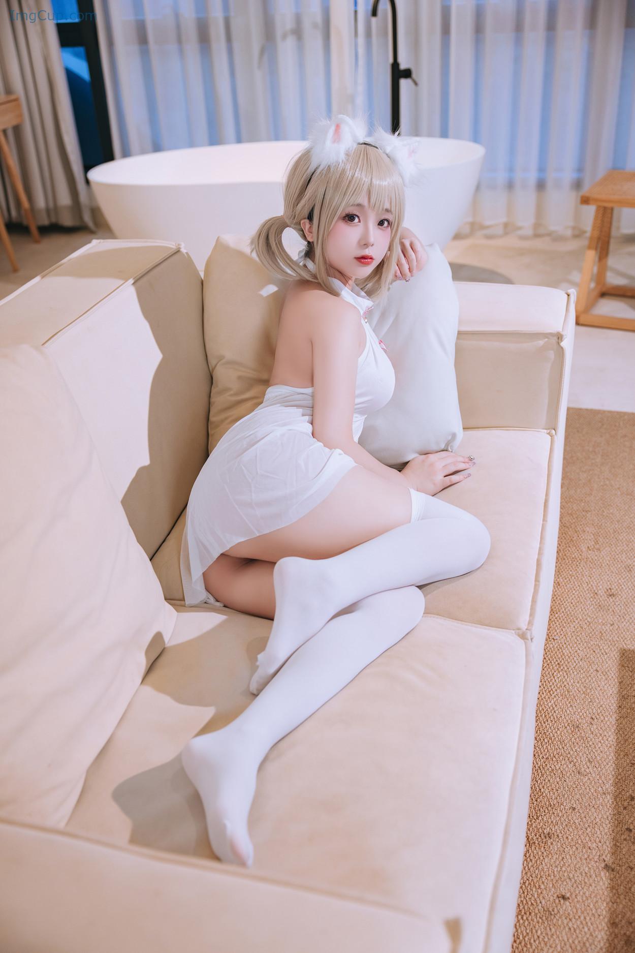 COS03V002_37.jpg COS03V002 37