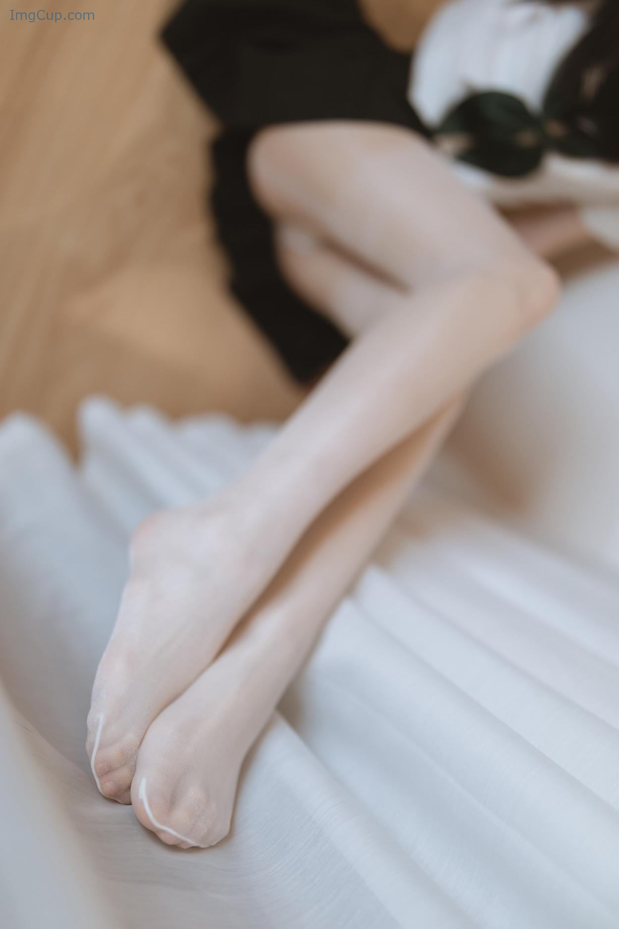 COS03V005_32.jpg COS03V005 32