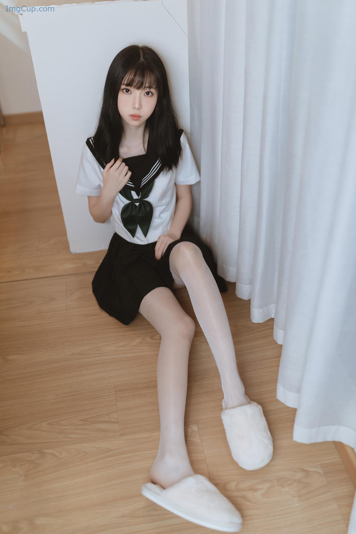 COS03V005_33.jpg COS03V005 33