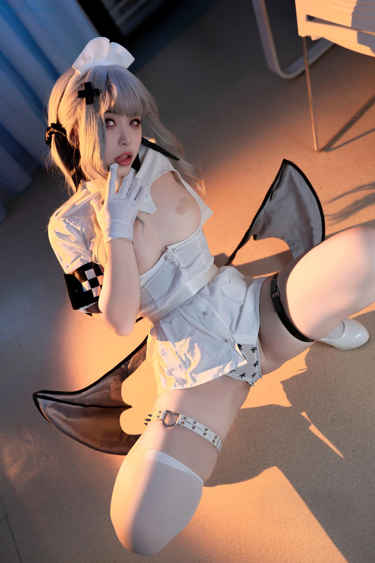 COS03V006_33.jpg COS03V006 33