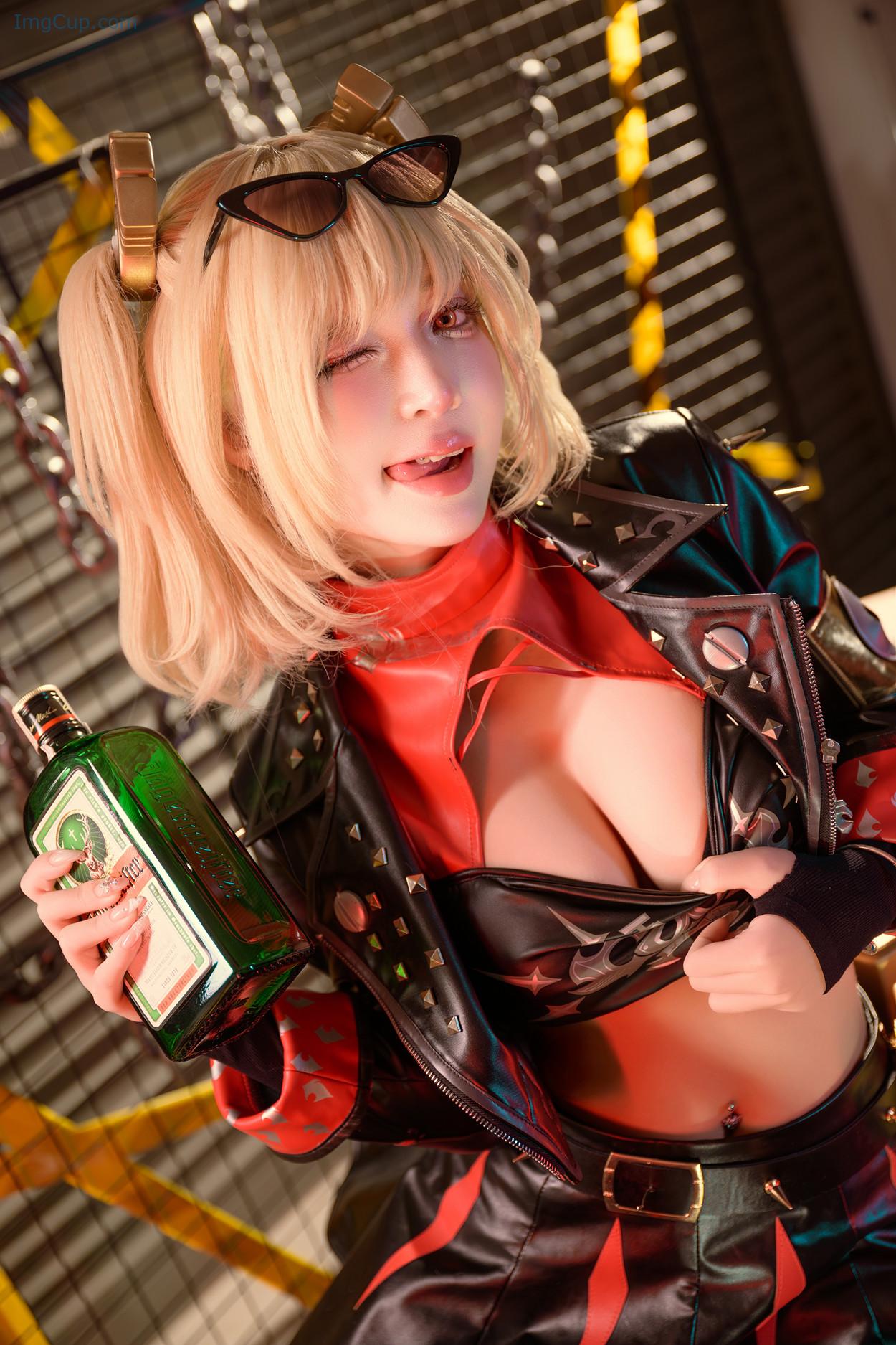 COS03V008_17.jpg COS03V008 17